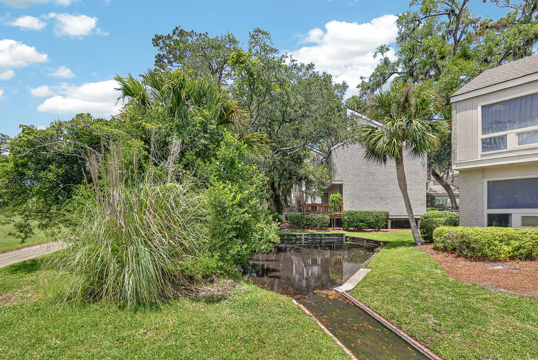  409 Fairway Villas - 物件實景