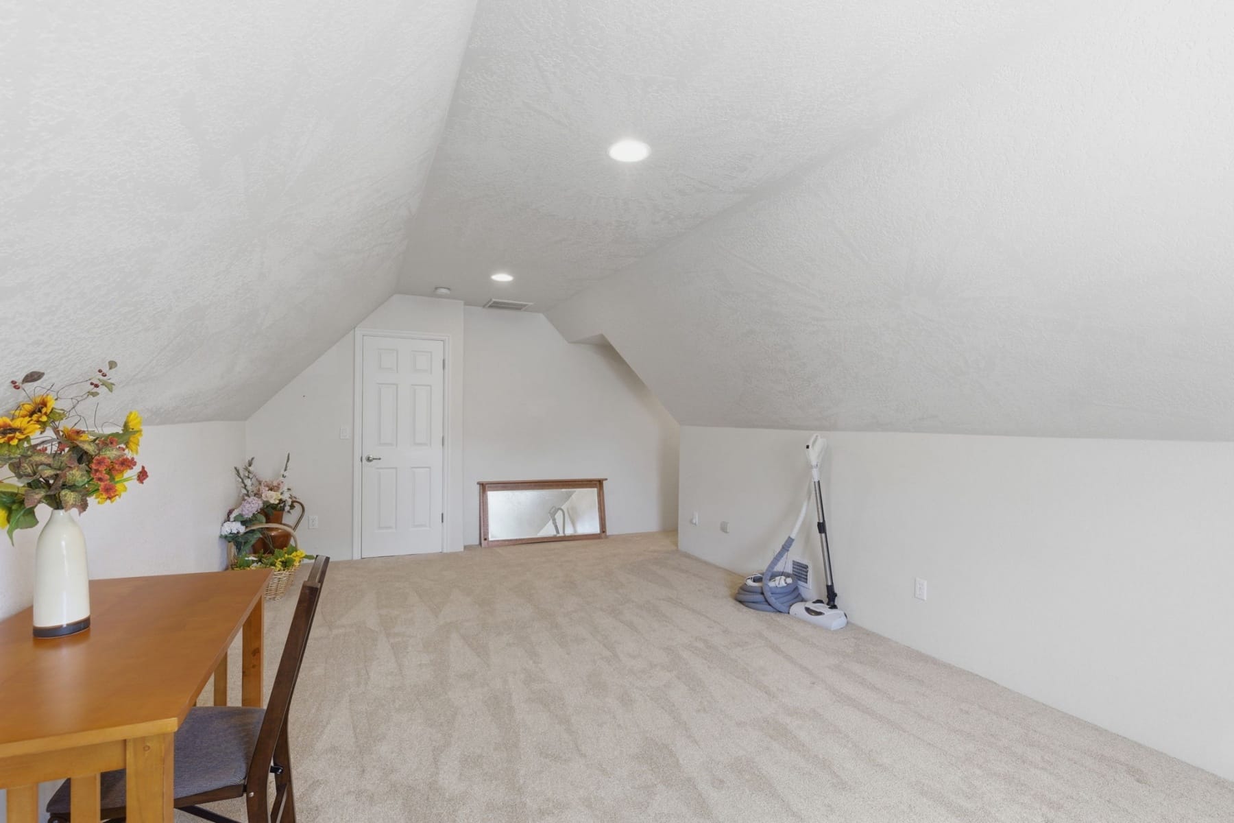 1074 SE Christie Place Grants Pass, OR 97526 - 物件實景