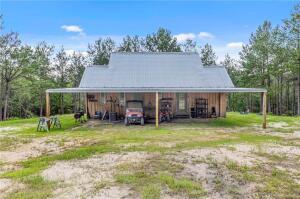 Hornbeck, Louisiana, 71439, United States, 2 Bedrooms Bedrooms, ,2 BathroomsBathrooms,Residential,For Sale,1710052