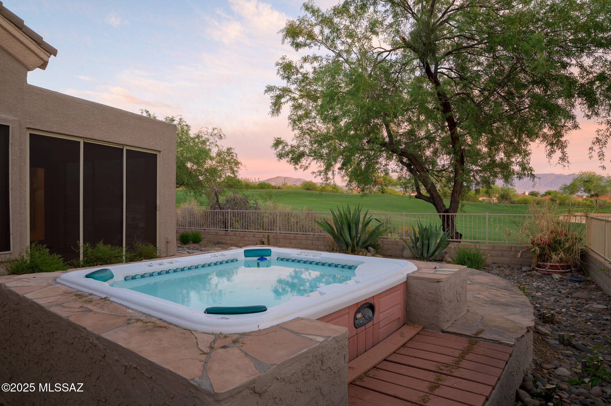 Tucson, Arizona, 85749, United States, 3 Bedrooms Bedrooms, ,3 BathroomsBathrooms,Residential,For Sale,1794562