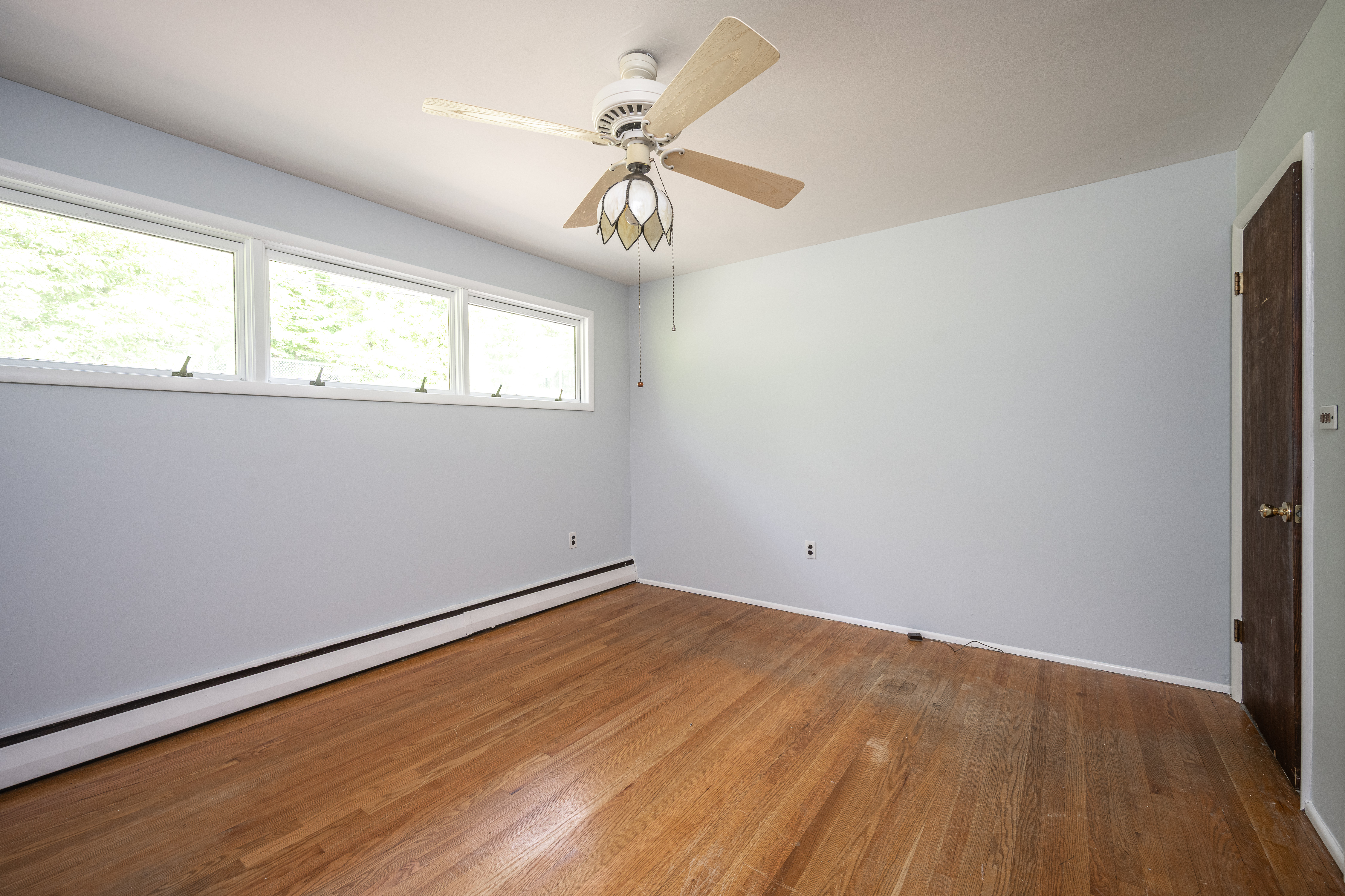  Ranch Style Home in Huntington Neighborhood - 物件實景