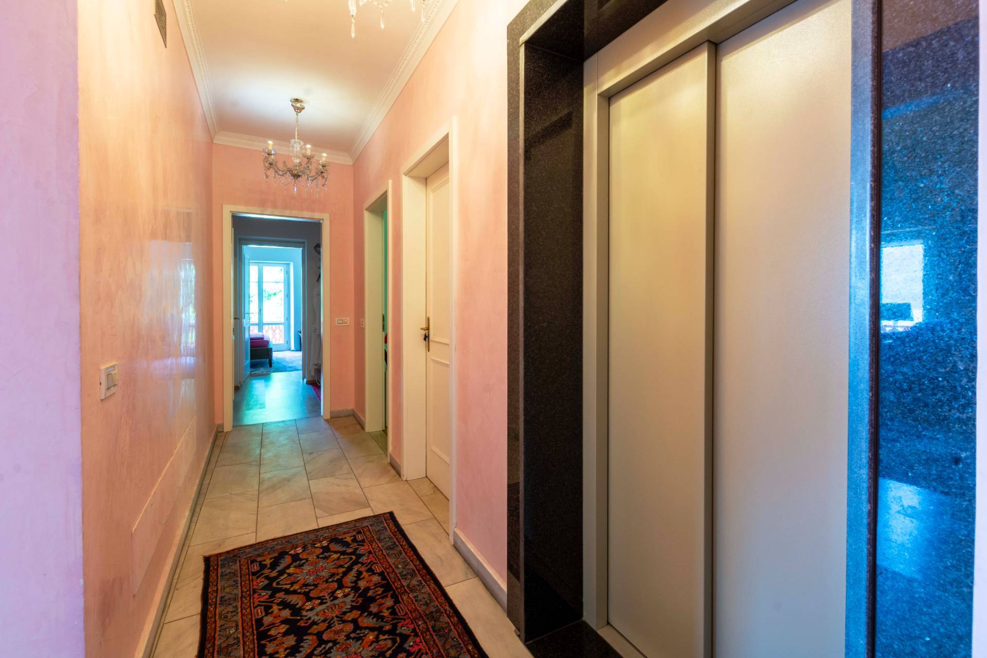 Ghiffa, Verbano-Cusio-Ossola, 28055, IT, 9 Bedrooms Bedrooms, ,11 BathroomsBathrooms,Residential,For Sale,1829137