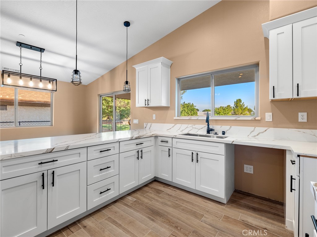 Victorville, California, 92395, United States, 3 Bedrooms Bedrooms, ,2 BathroomsBathrooms,Residential,For Sale,1948419