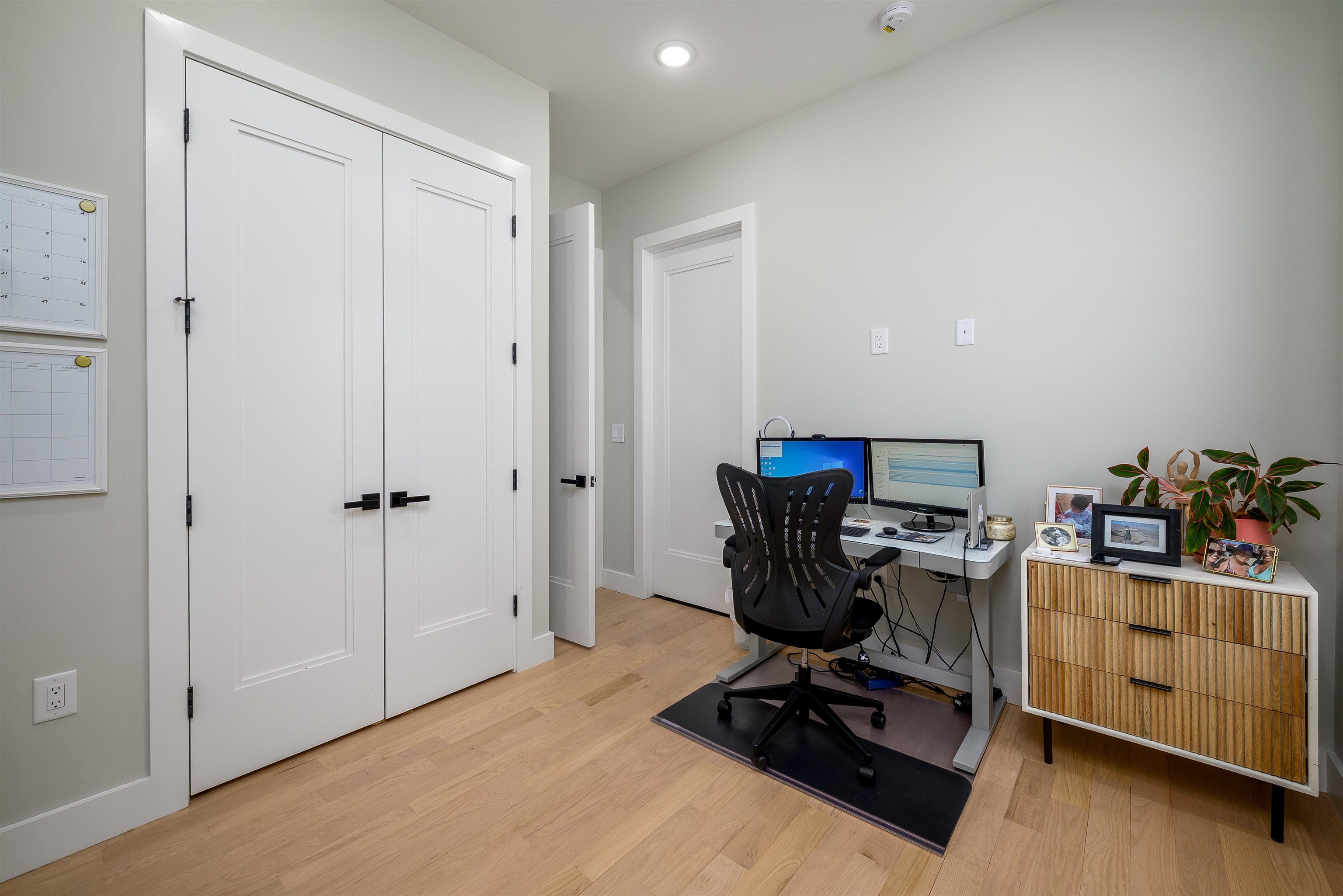 Jersey City, New Jersey, 07307, United States, 3 Bedrooms Bedrooms, ,3 BathroomsBathrooms,Residential,For Sale,1901105