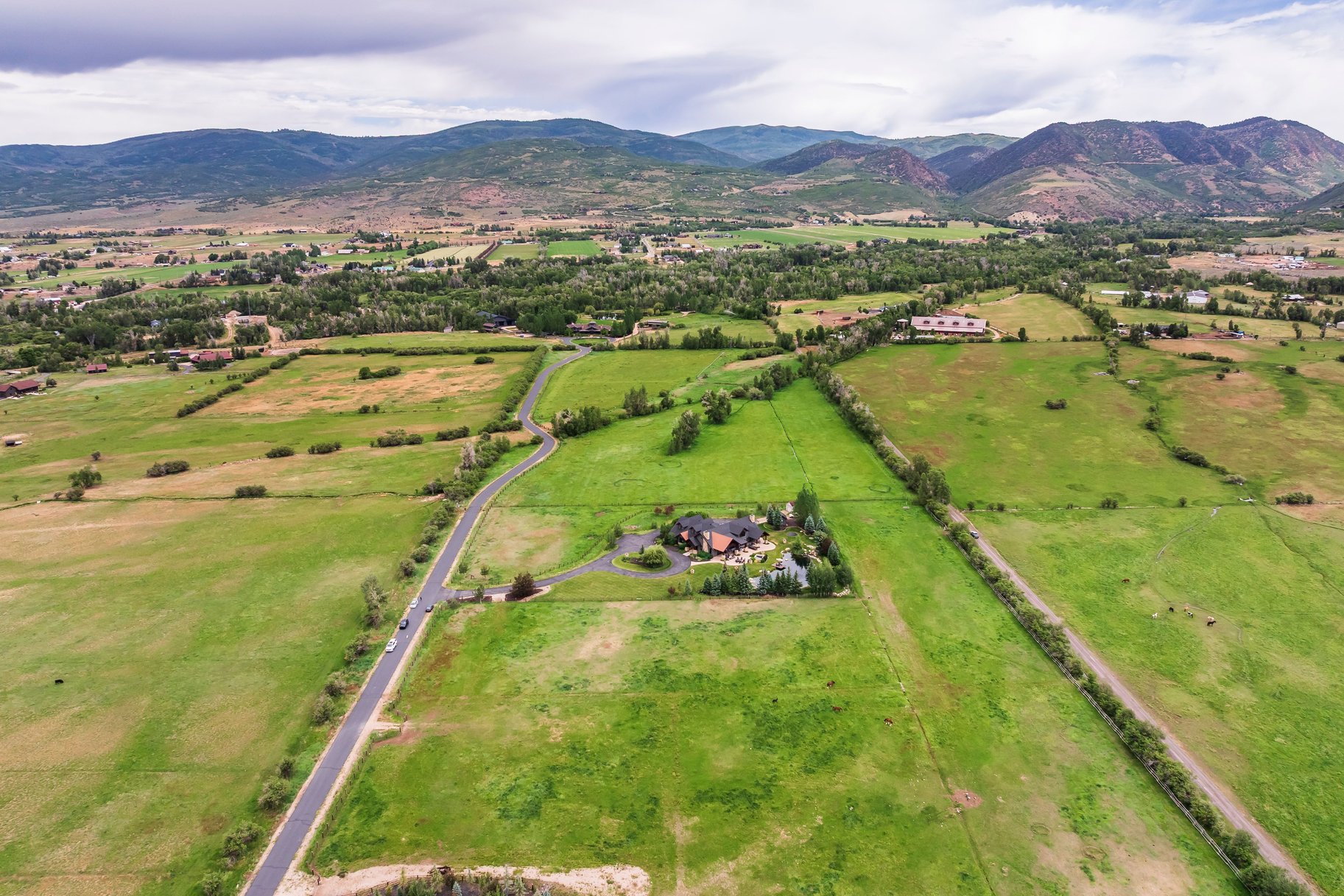  Twilight Moon Ranch on 8 Acres - 物件實景