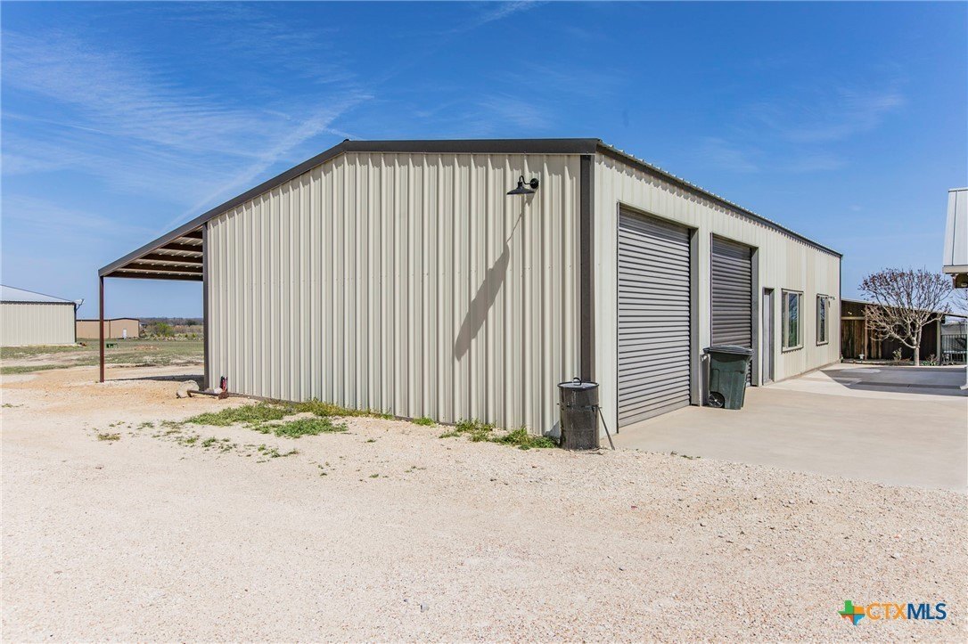 Granger, Texas, 76530, United States, 3 Bedrooms Bedrooms, ,2 BathroomsBathrooms,Residential,For Sale,1923229