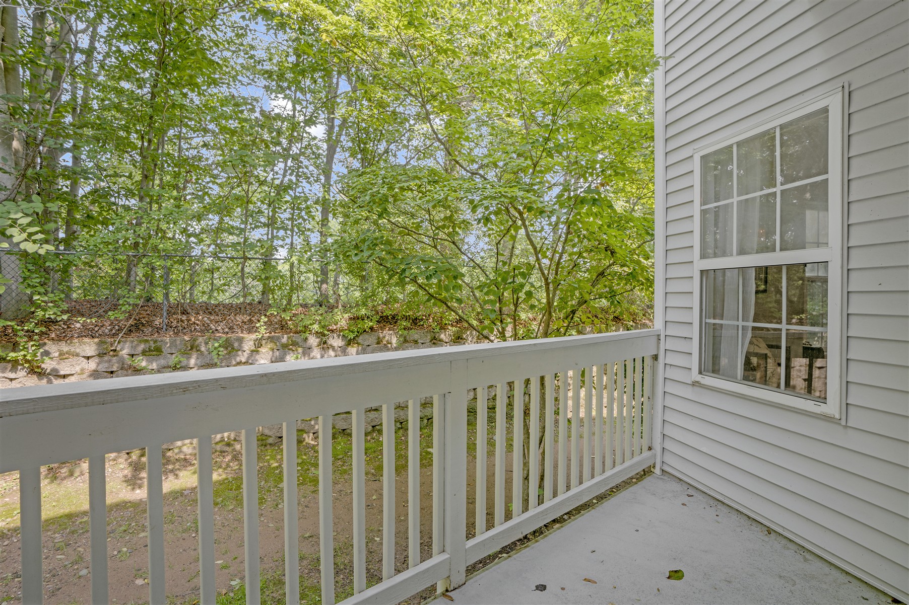  ?Oak Ridge? Townhome Situated on a Premium Private Lot - 物件實景