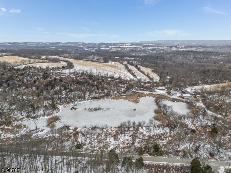 Columbia, New Jersey, 07832, United States, 3 Bedrooms Bedrooms, ,1 BathroomBathrooms,Residential,For Sale,2006110