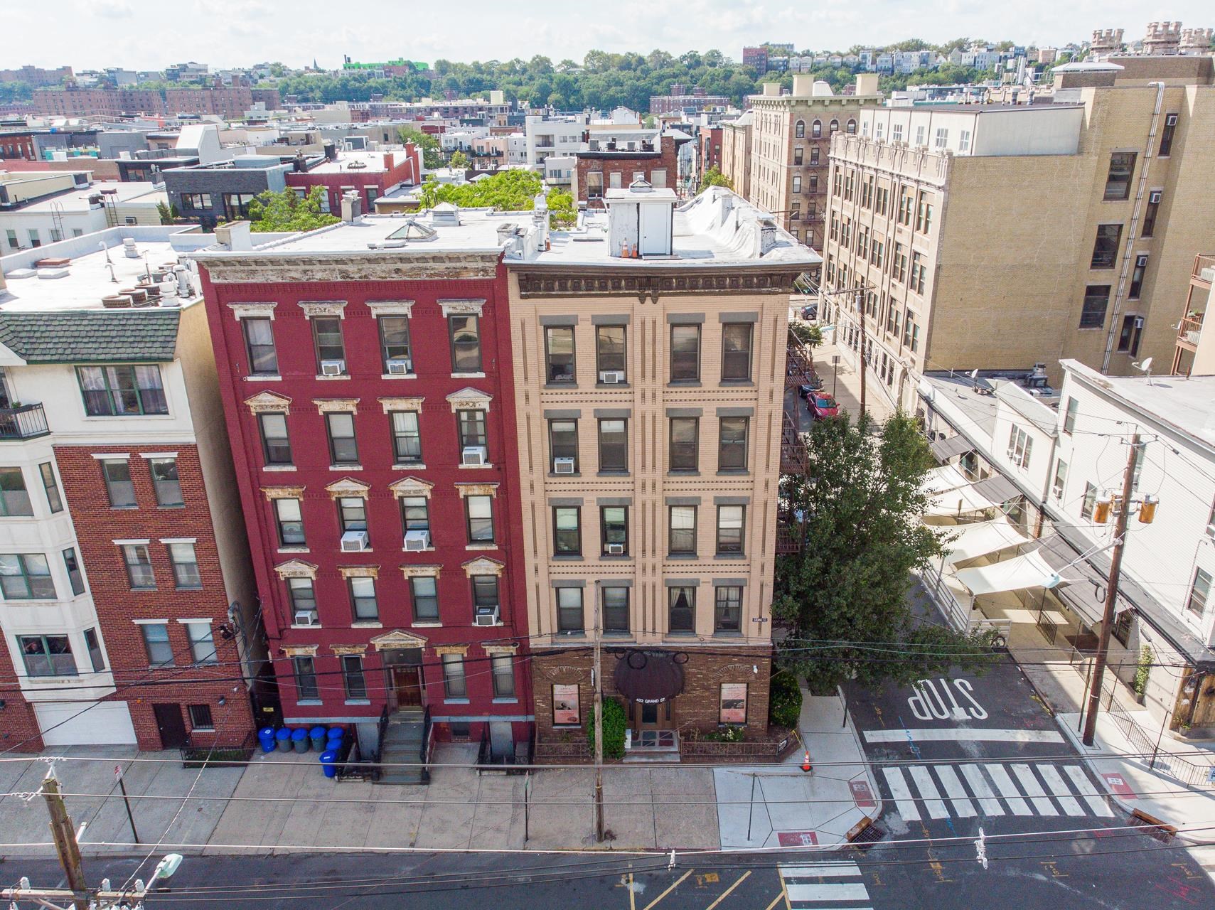 Hoboken, New Jersey, 07030, United States, 2 Bedrooms Bedrooms, ,1 BathroomBathrooms,Residential,For Sale,1960602