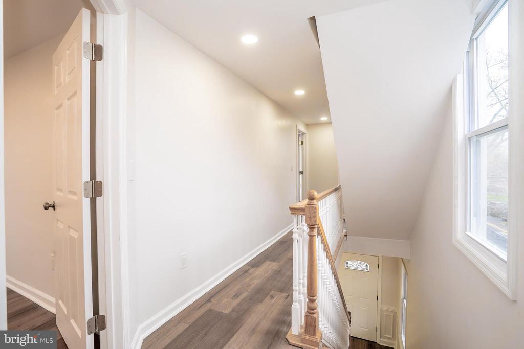 Hightstown, New Jersey, 08520, United States, 7 Bedrooms Bedrooms, ,5 BathroomsBathrooms,Residential,For Sale,1938166