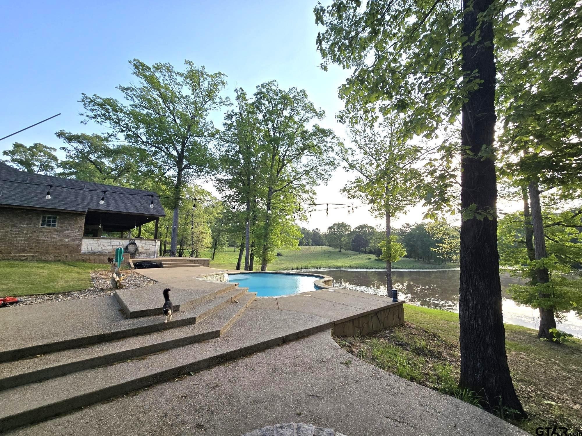 Hughes Springs, Texas, 75656, United States, 4 Bedrooms Bedrooms, ,3 BathroomsBathrooms,Residential,For Sale,1974783