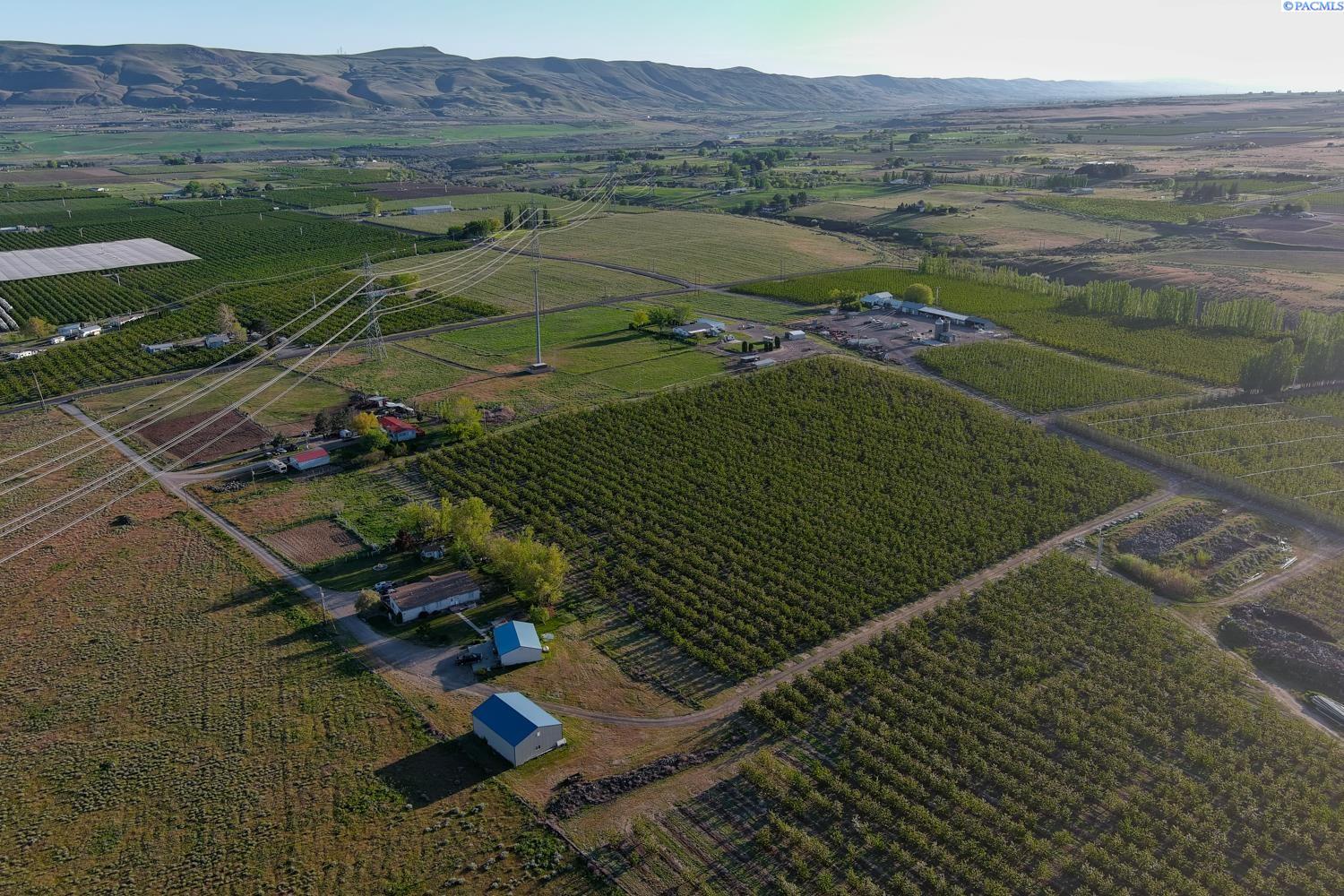 Benton City, Washington, 99320, United States, 3 Bedrooms Bedrooms, ,2 BathroomsBathrooms,Residential,For Sale,1998033