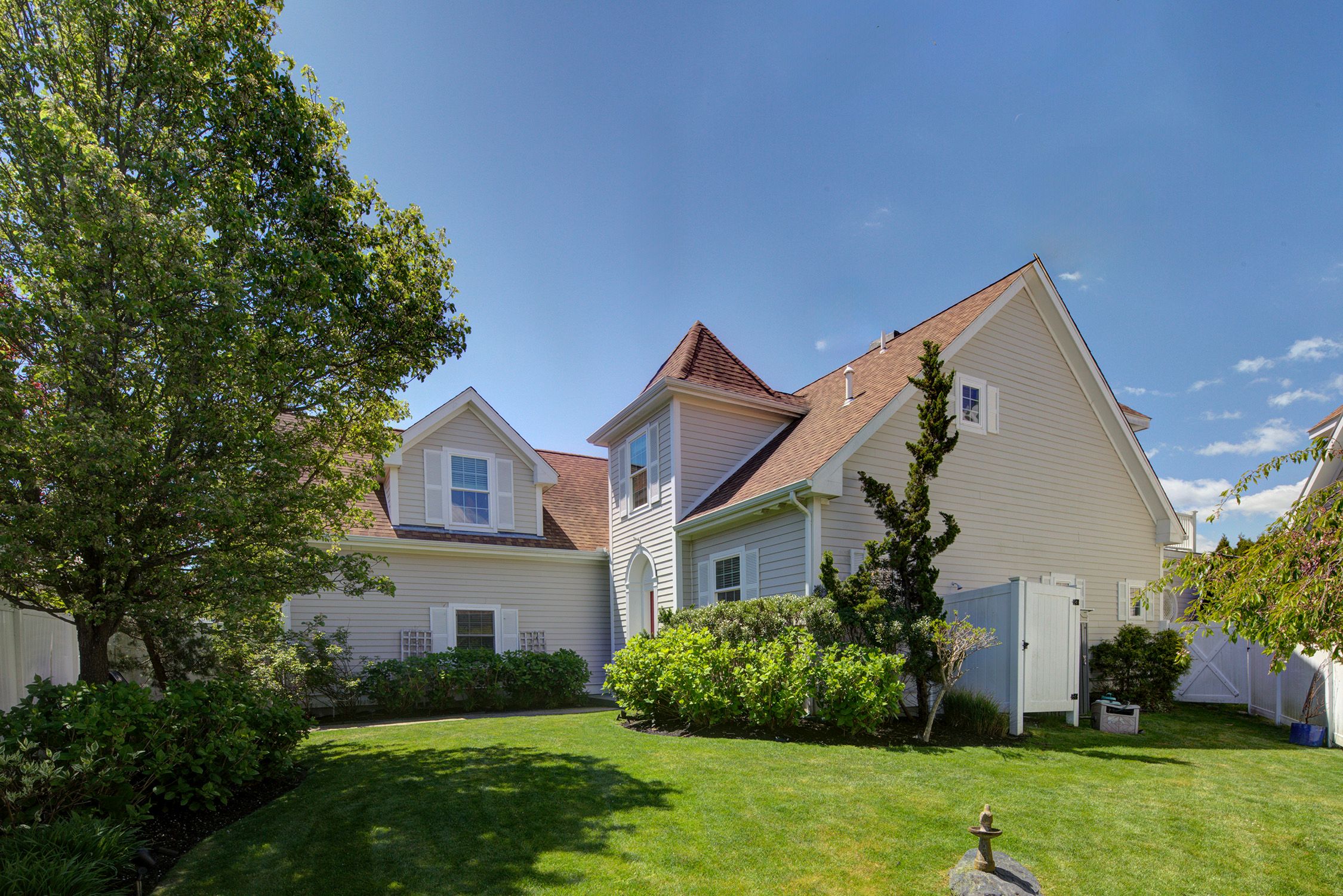  Exceptional Home in Private Sporting Community - 物件實景
