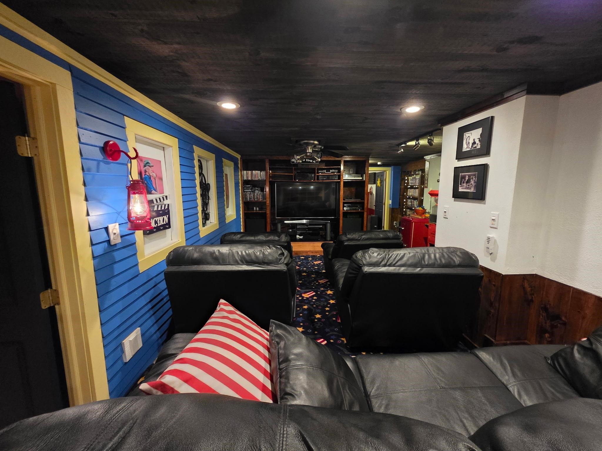 Colchester, Vermont, 05446, United States, 4 Bedrooms Bedrooms, ,3 BathroomsBathrooms,Residential,For Sale,1895144
