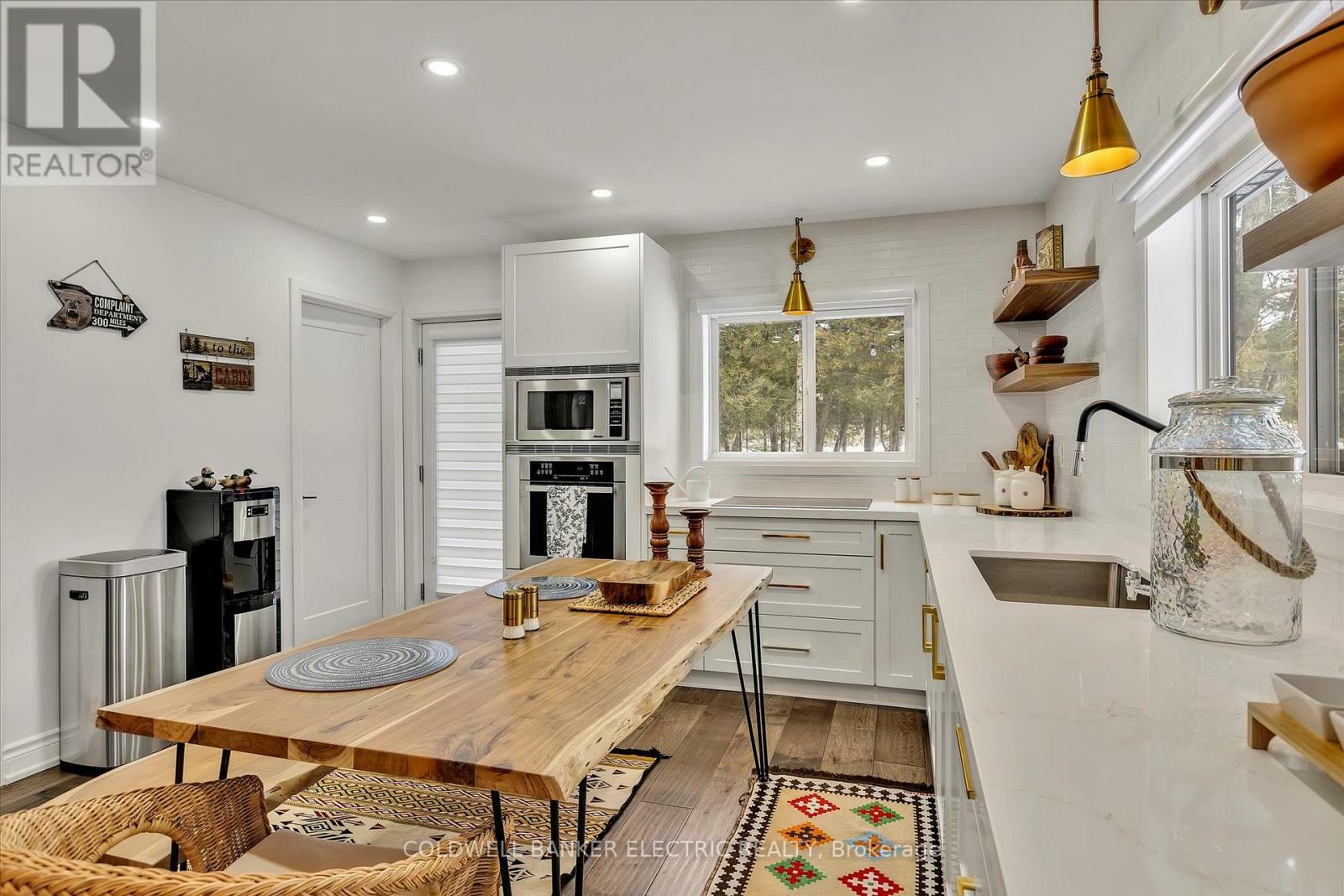 MINDEN HILLS (MINDEN), Ontario, K0M 2K0, CA, 2 Bedrooms Bedrooms, ,1 BathroomBathrooms,Residential,For Sale,1875856