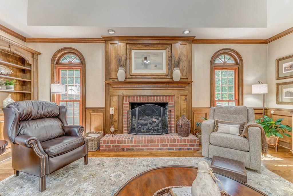 DALTON, Georgia, 30720, United States, 4 Bedrooms Bedrooms, ,4 BathroomsBathrooms,Residential,For Sale,1885970