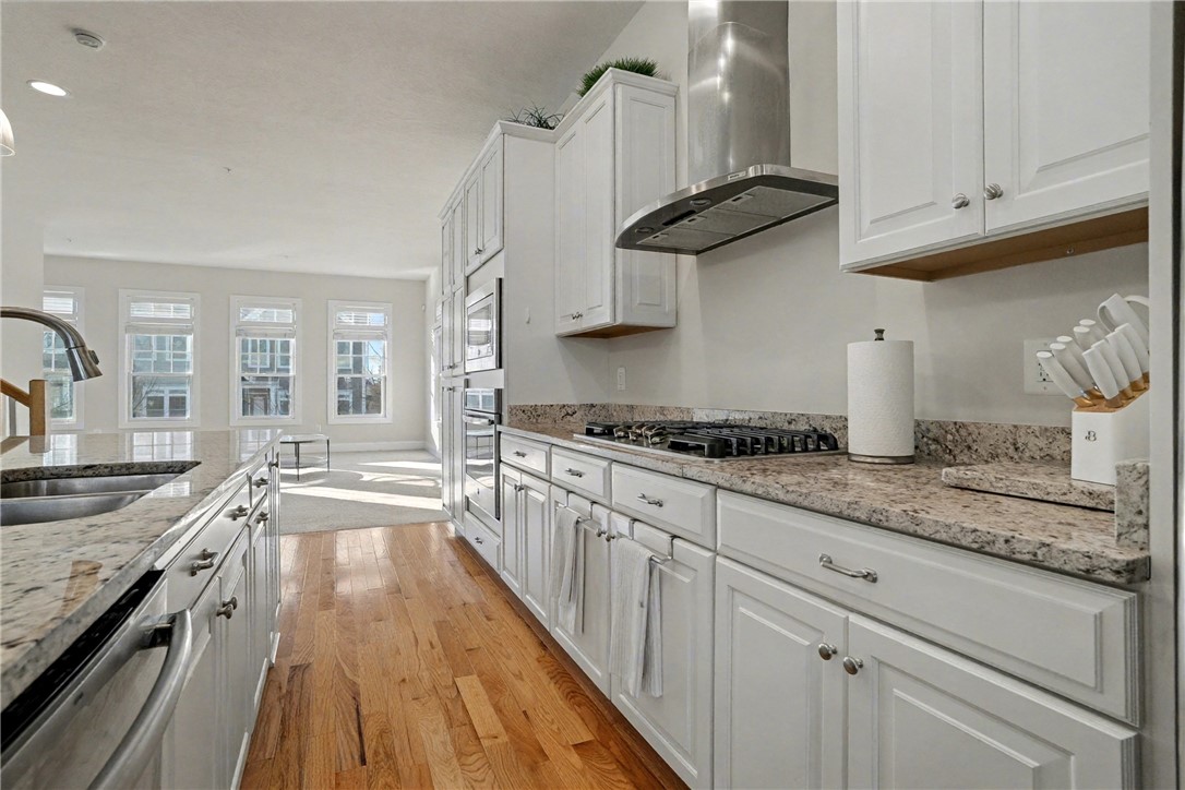 Marshall, Pennsylvania, 16046, United States, 4 Bedrooms Bedrooms, ,4 BathroomsBathrooms,Residential,For Sale,1998104