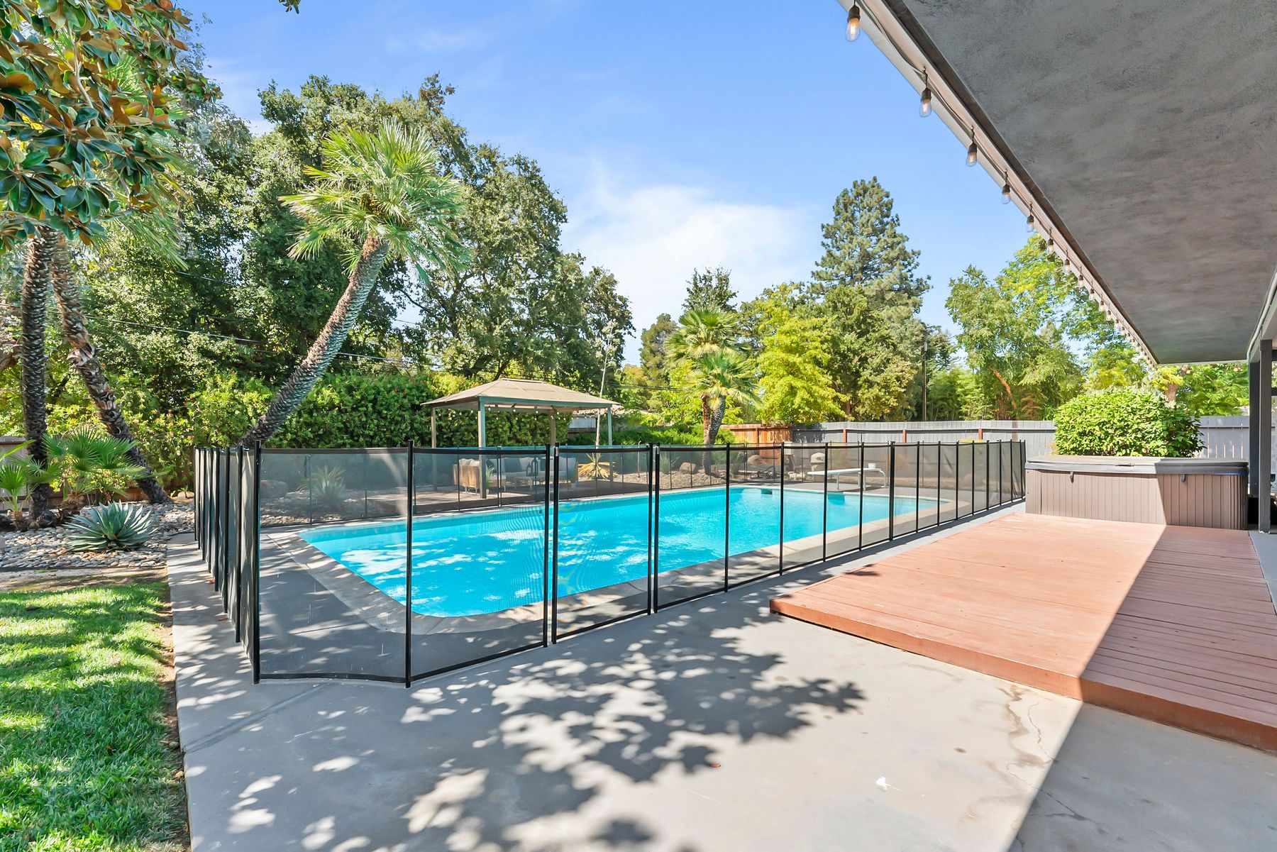  4935 Fair Oaks Boulevard, Carmichael, CA 95608 - 物件實景