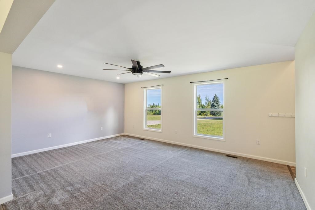 Charlevoix, Michigan, 49720, United States, 5 Bedrooms Bedrooms, ,3 BathroomsBathrooms,Residential,For Sale,1916924