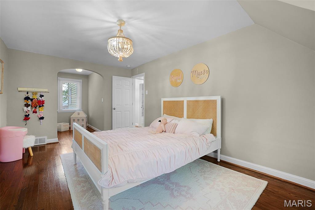 Warson Woods, Missouri, 63122, United States, 4 Bedrooms Bedrooms, ,3 BathroomsBathrooms,Residential,For Sale,1987966