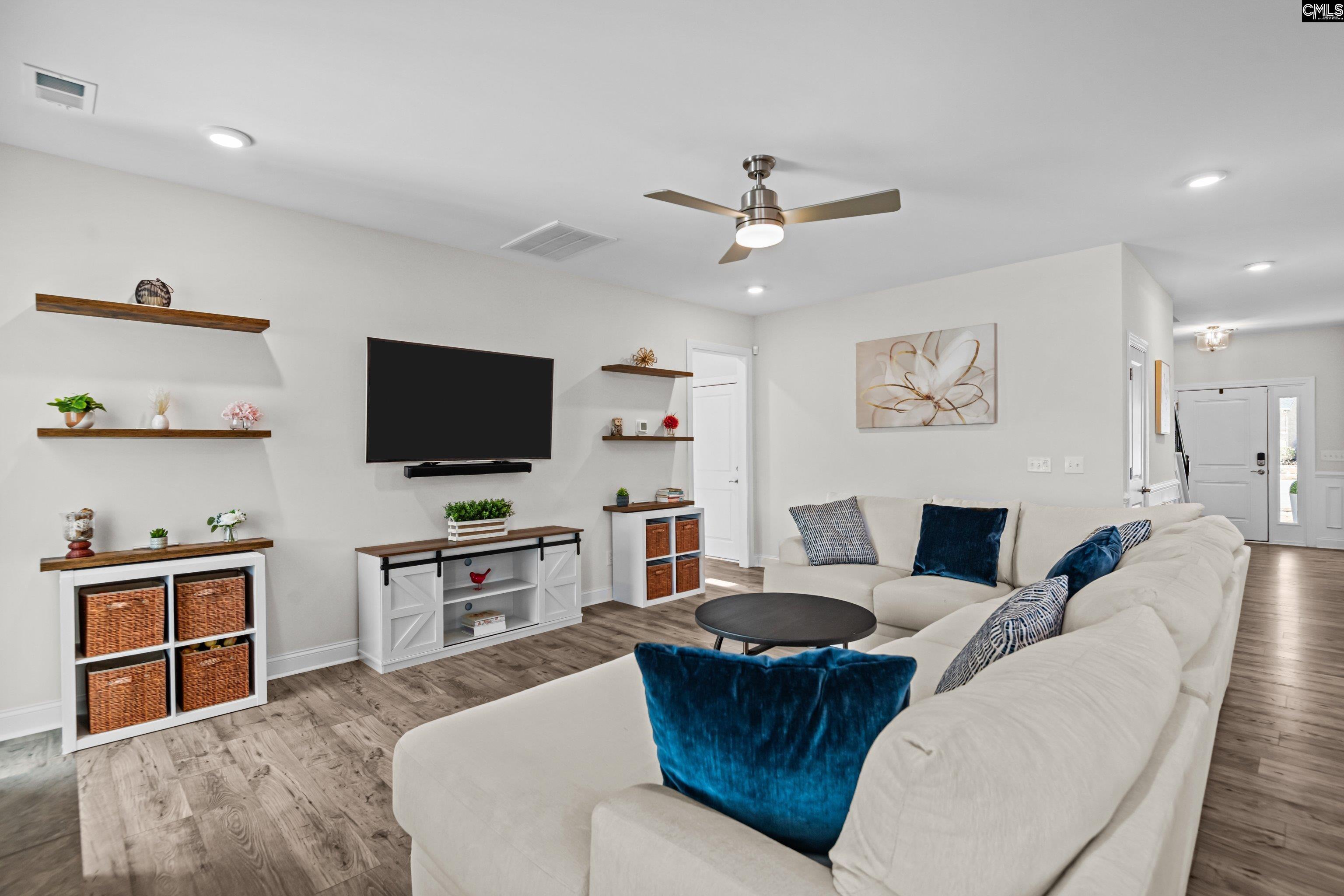 Lexington, South Carolina, 29072, United States, 4 Bedrooms Bedrooms, ,3 BathroomsBathrooms,Residential,For Sale,2009987