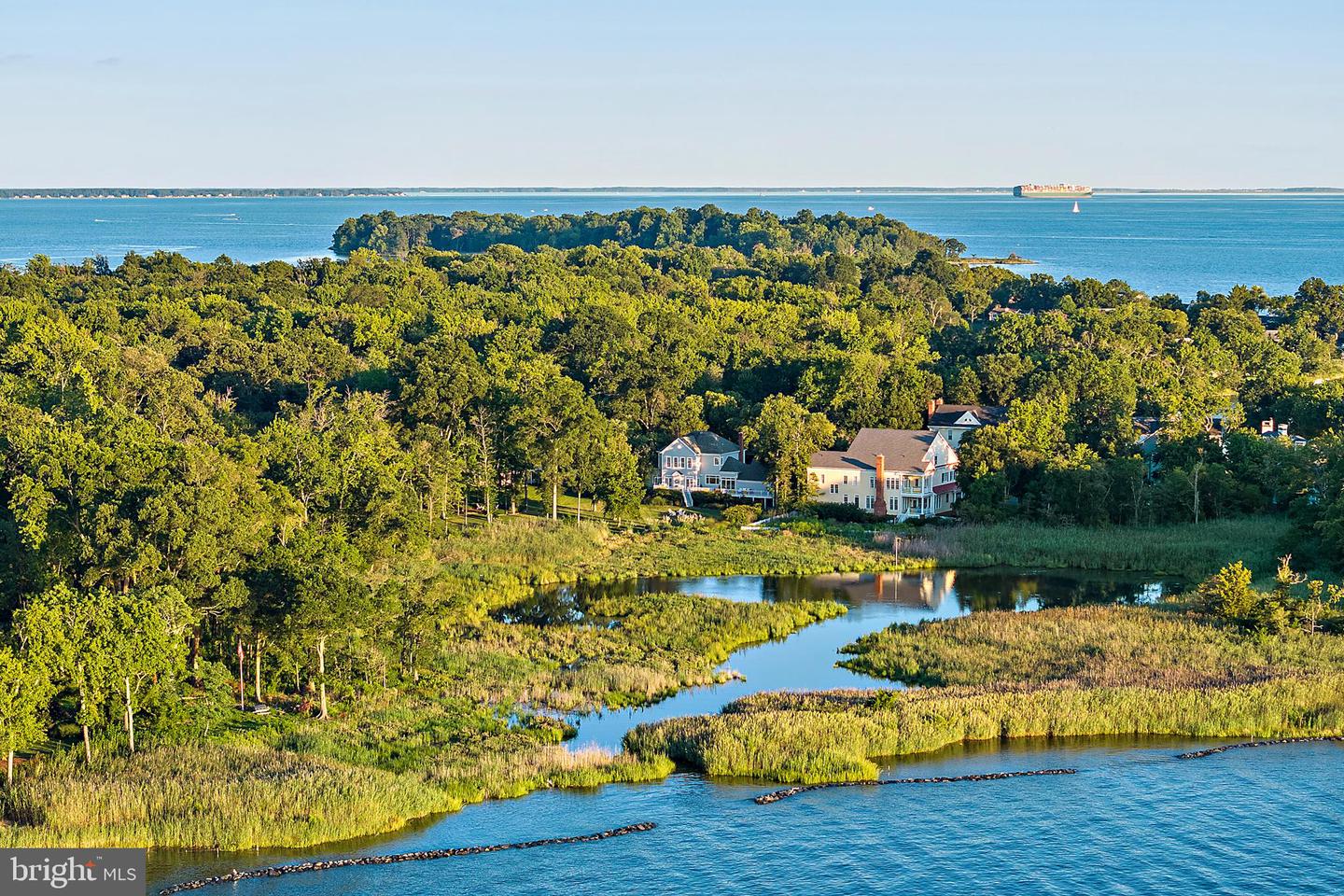 Annapolis, Maryland, 21403, United States, 4 Bedrooms Bedrooms, ,5 BathroomsBathrooms,Residential,For Sale,1927393