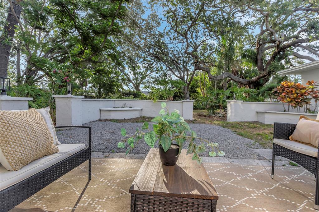 Belleair Bluffs, Florida, 33770, United States, 4 Bedrooms Bedrooms, ,3 BathroomsBathrooms,Residential,For Sale,1906119