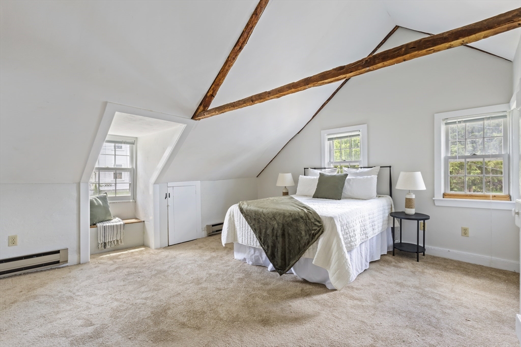 Hingham, Massachusetts, 02043, United States, 4 Bedrooms Bedrooms, ,3 BathroomsBathrooms,Residential,For Sale,1881278