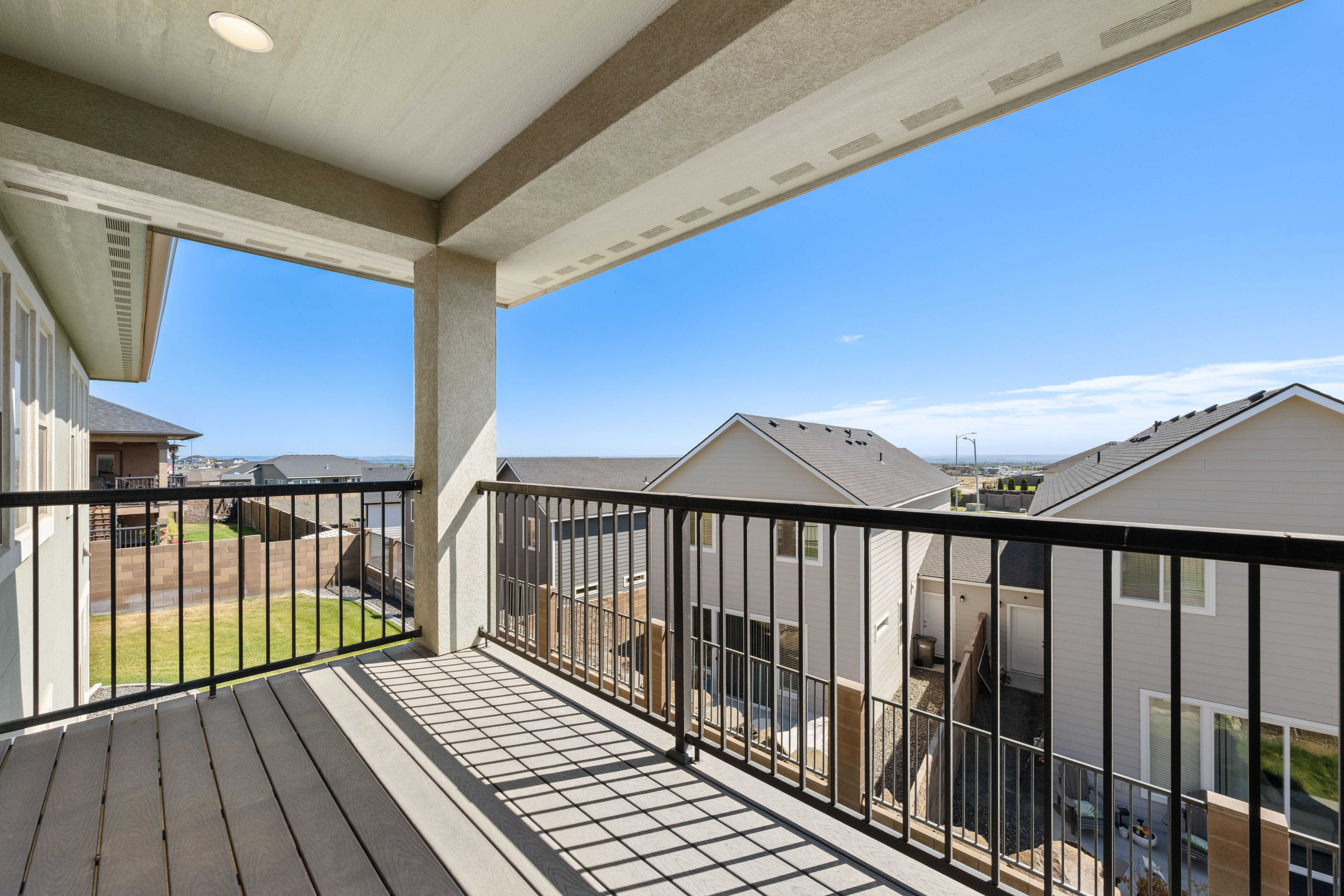  Beautiful Riverwood resale home - 物件實景