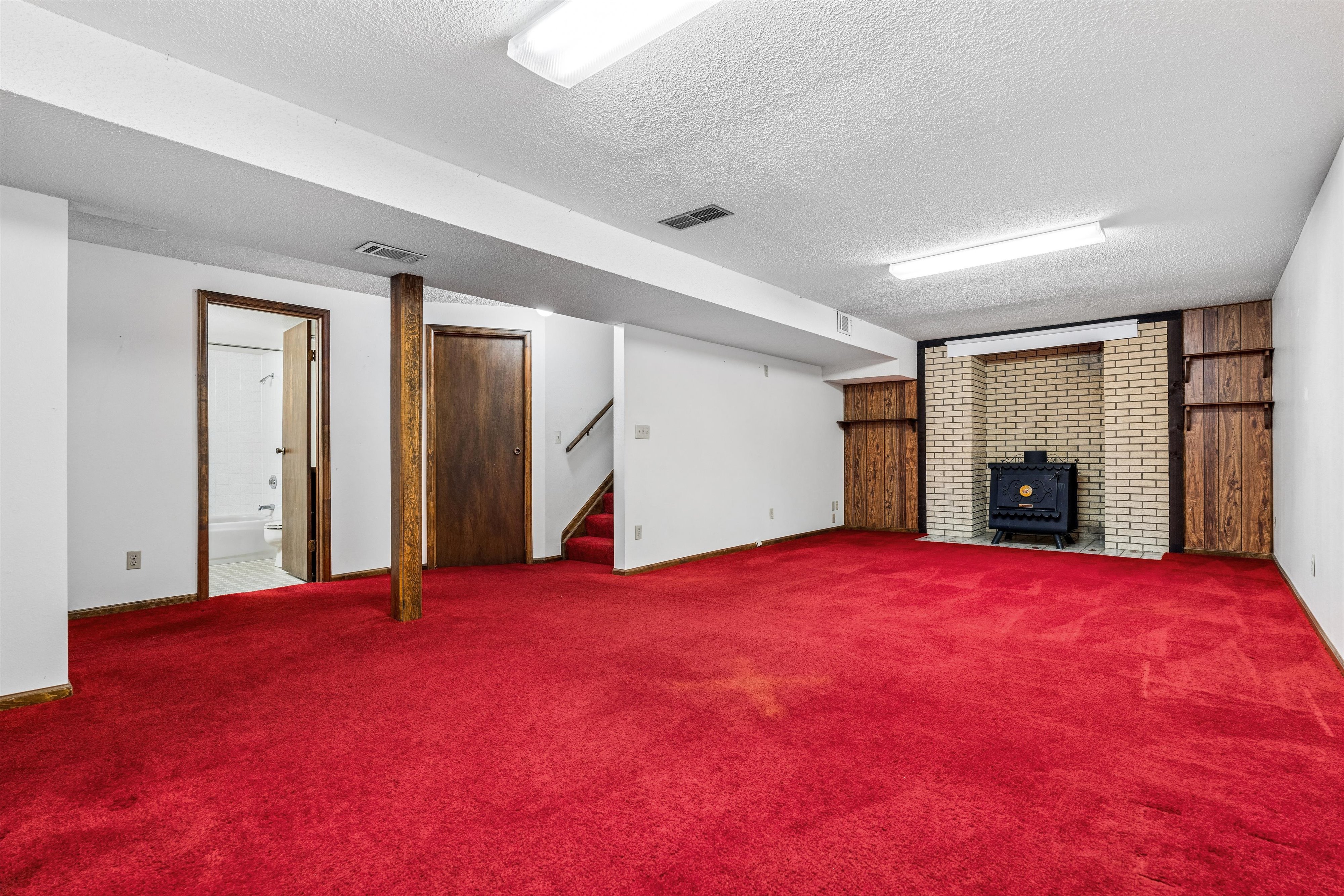  Rare Loveland 3 Bed, 3 Bath Ranch With Full Finished Basement - 物件實景