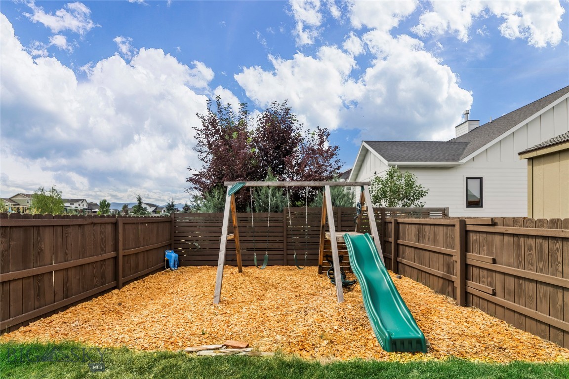 Bozeman, Montana, 59718, United States, 4 Bedrooms Bedrooms, ,3 BathroomsBathrooms,Residential,For Sale,1901905