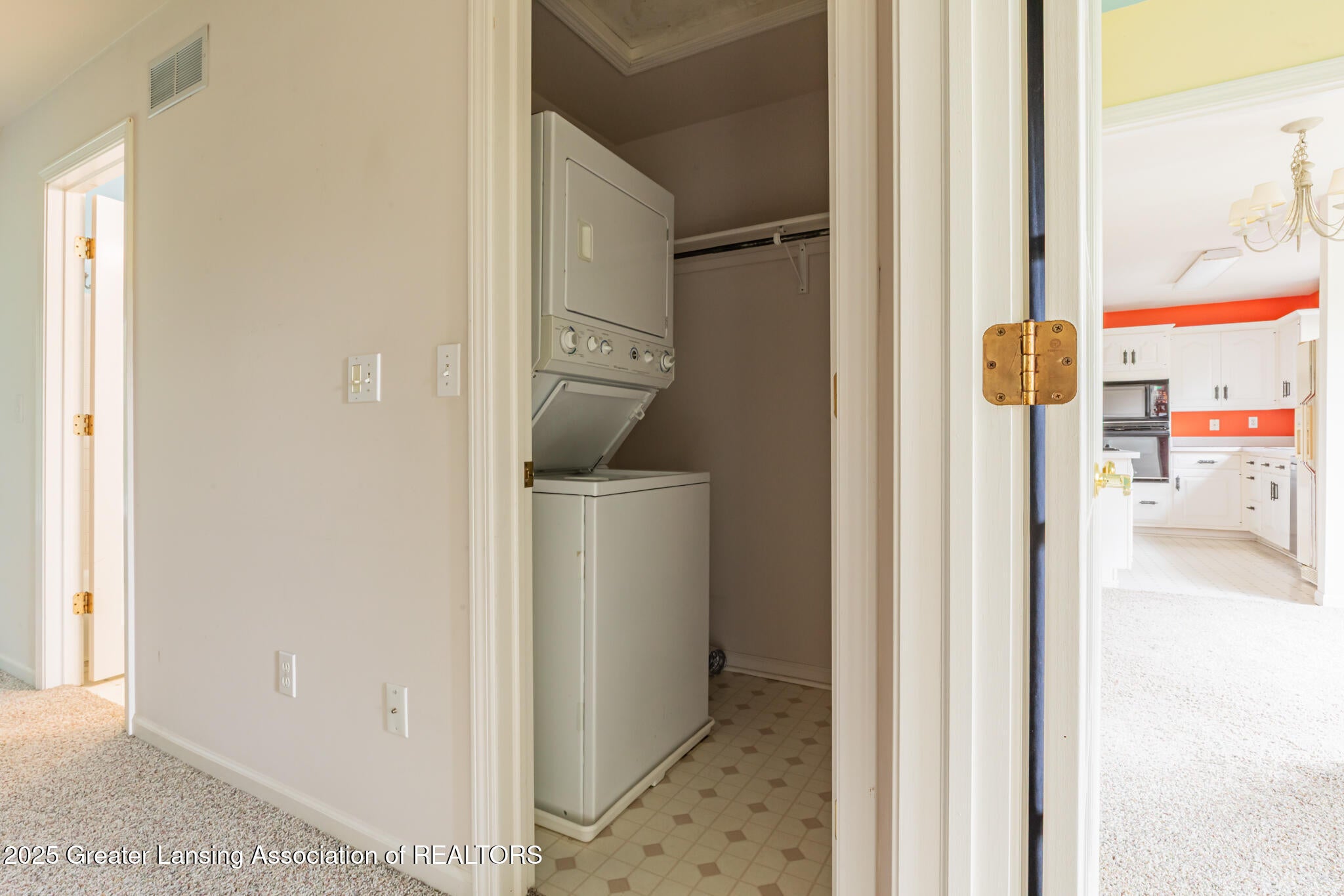 Okemos, Michigan, 48864, United States, 6 Bedrooms Bedrooms, ,7 BathroomsBathrooms,Residential,For Sale,1896259