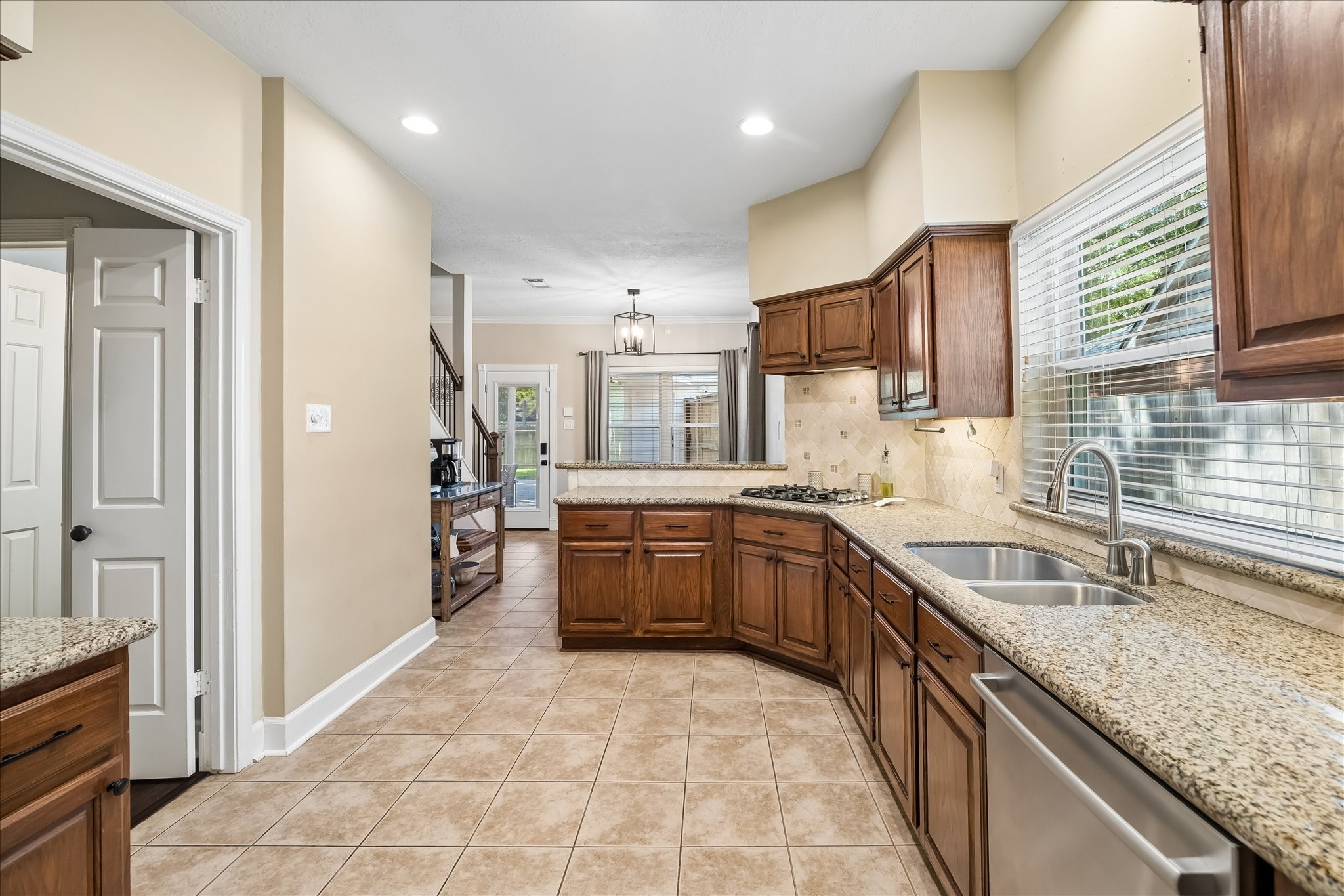  5127 Shady Maple Drive - 物件實景
