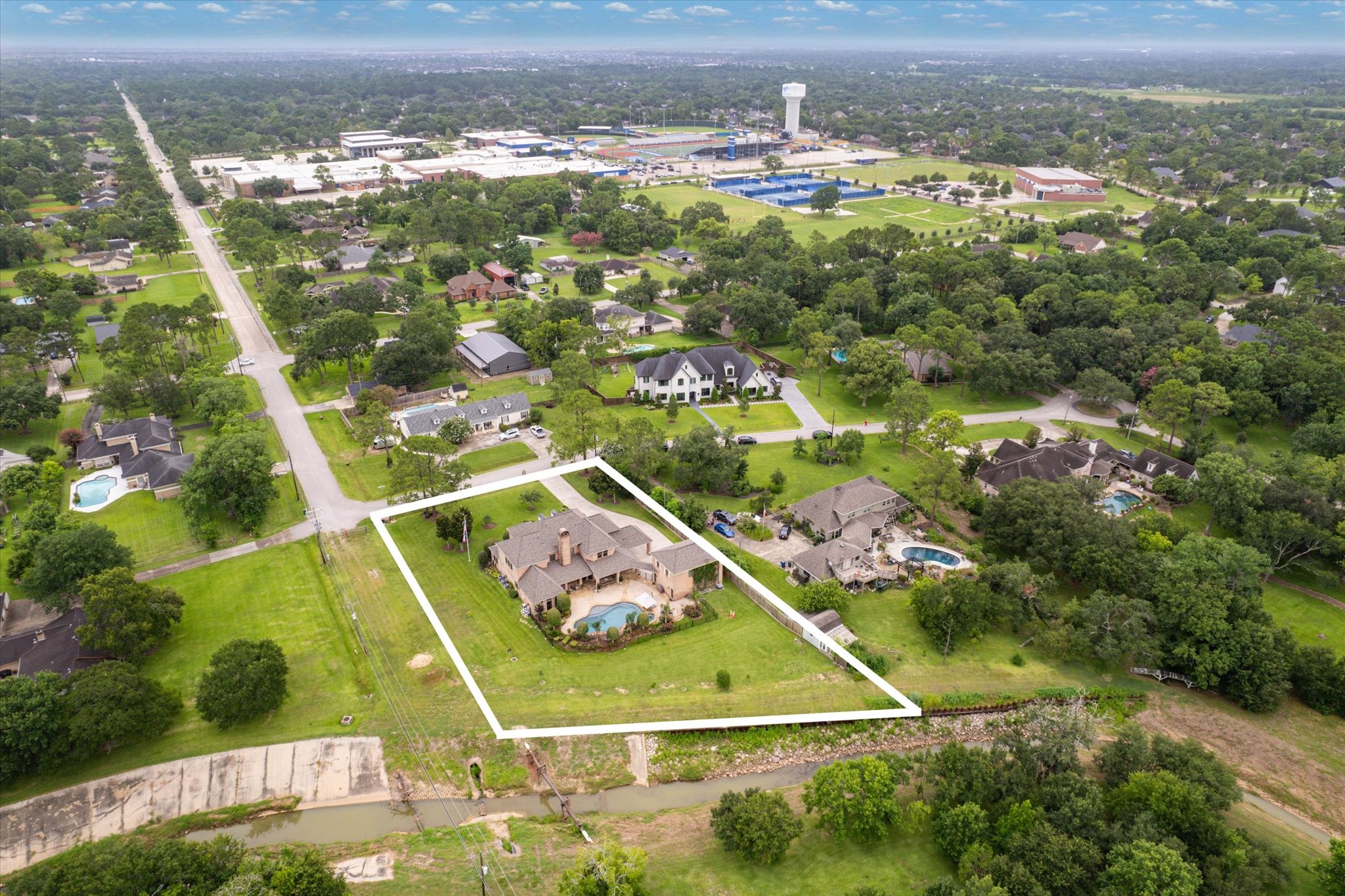  1002 Cowards Creek Court - 物件實景