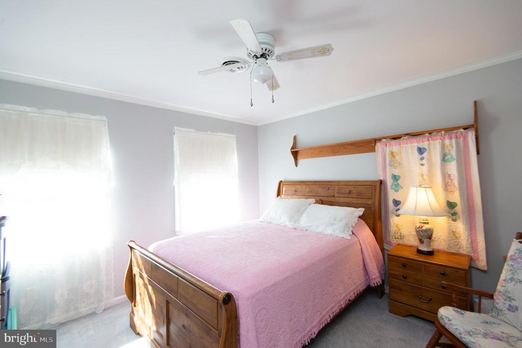 Denton, Maryland, 21629, United States, 4 Bedrooms Bedrooms, ,3 BathroomsBathrooms,Residential,For Sale,1992998