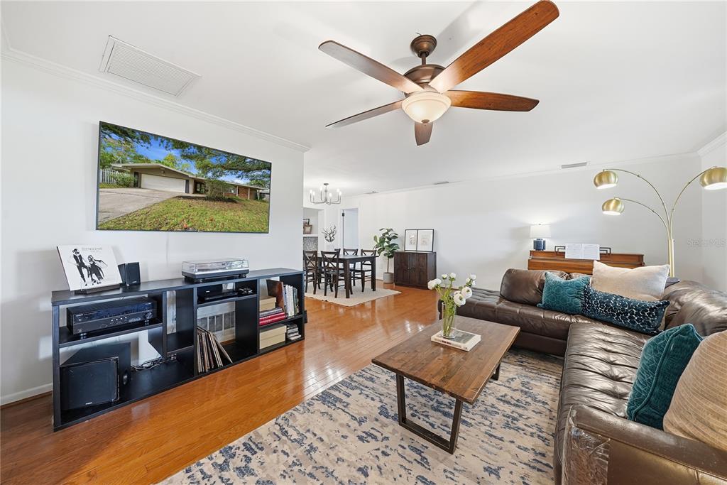 St Petersburg, Florida, 33703, United States, 4 Bedrooms Bedrooms, ,4 BathroomsBathrooms,Residential,For Sale,2002188