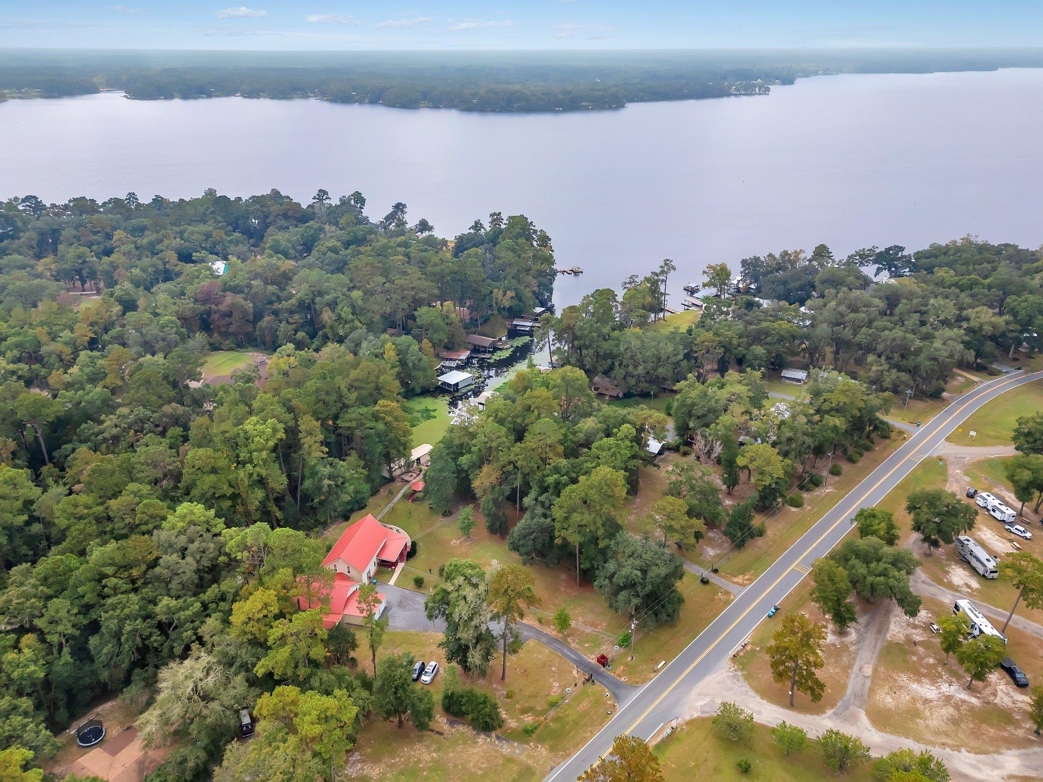 Quincy, Florida, 32351, United States, 3 Bedrooms Bedrooms, ,2 BathroomsBathrooms,Residential,For Sale,1804013