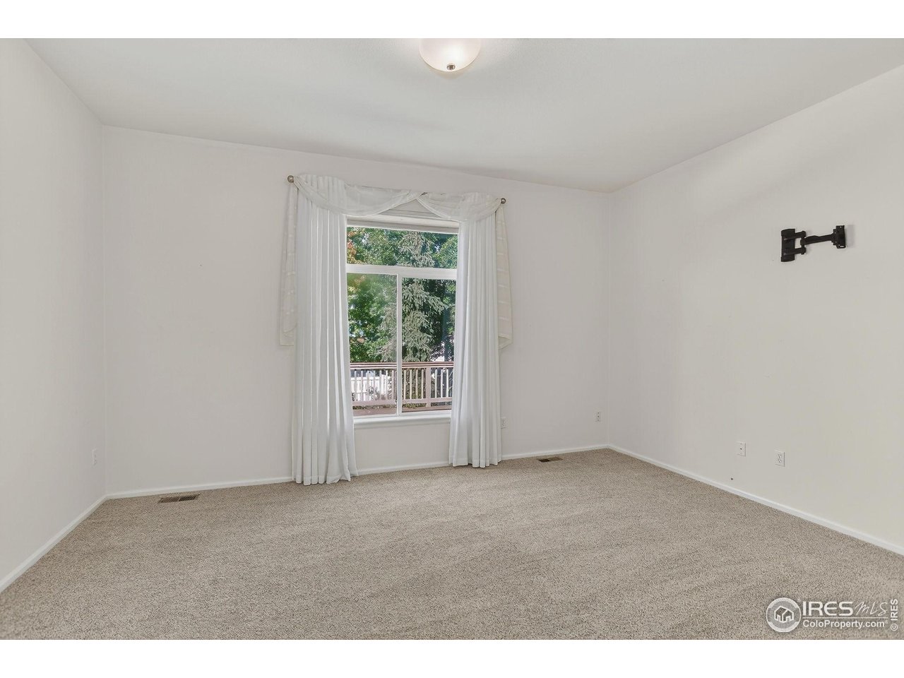 Firestone, Colorado, 80504, United States, 2 Bedrooms Bedrooms, ,2 BathroomsBathrooms,Residential,For Sale,2001906