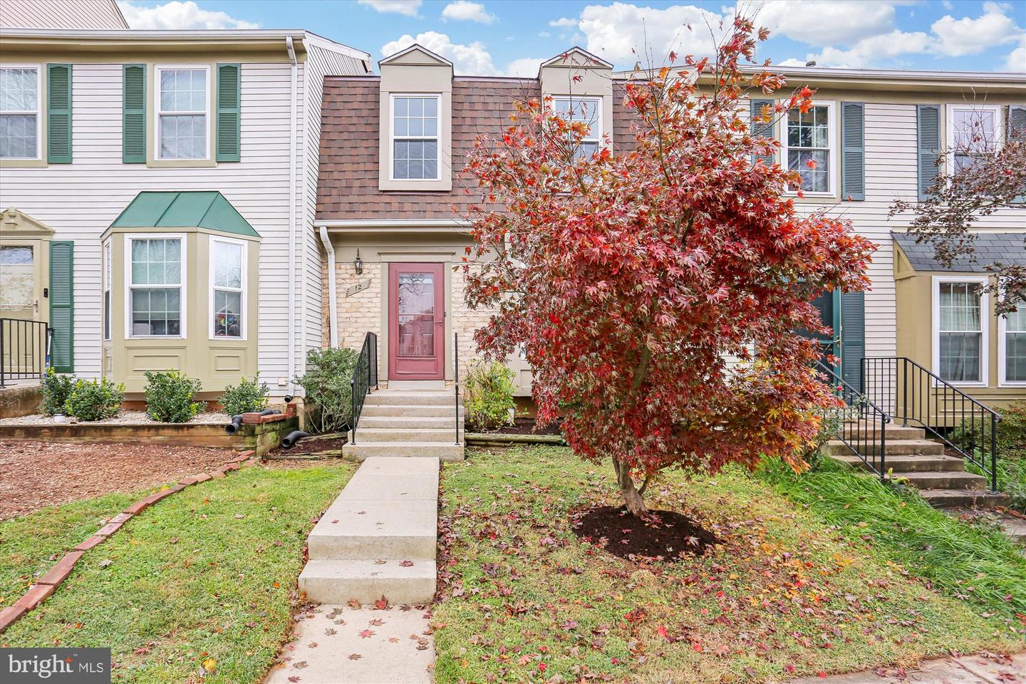 Gaithersburg, Maryland, 20878, United States, 3 Bedrooms Bedrooms, ,4 BathroomsBathrooms,Residential,For Sale,1995929