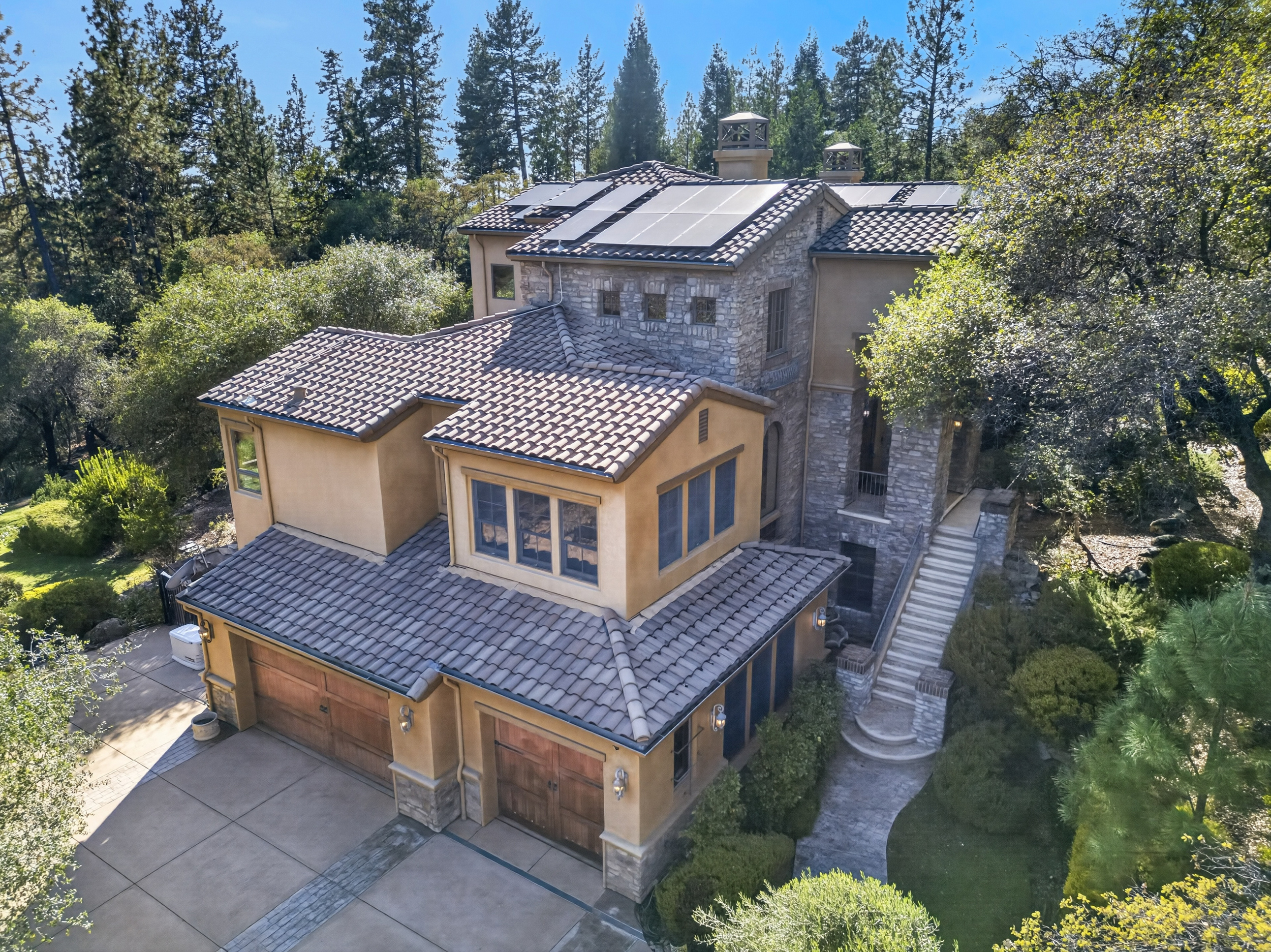  16279 Winchester Club Drive, Meadow Vista, CA 95722 - 物件實景