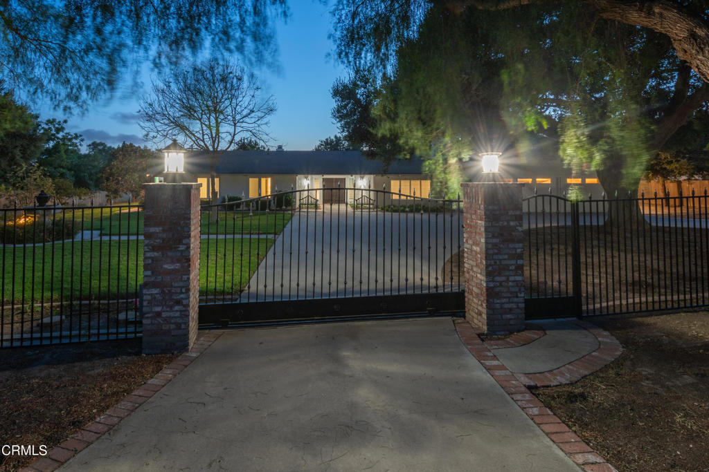 Somis, California, 93066, United States, 7 Bedrooms Bedrooms, ,1 BathroomBathrooms,Residential,For Sale,2049241