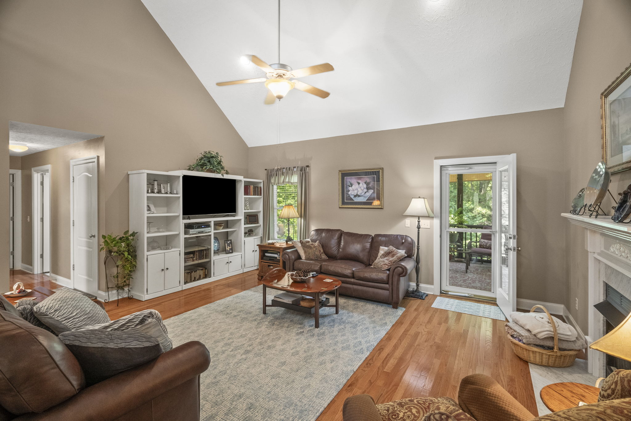 Ashland City, Tennessee, 37015, United States, 3 Bedrooms Bedrooms, ,3 BathroomsBathrooms,Residential,For Sale,1983979