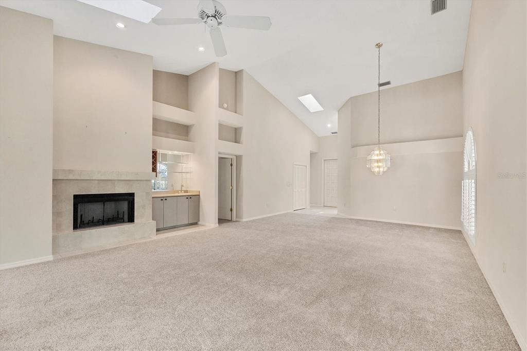 Sarasota, Florida, 34238, United States, 2 Bedrooms Bedrooms, ,2 BathroomsBathrooms,Residential,For Sale,1818711