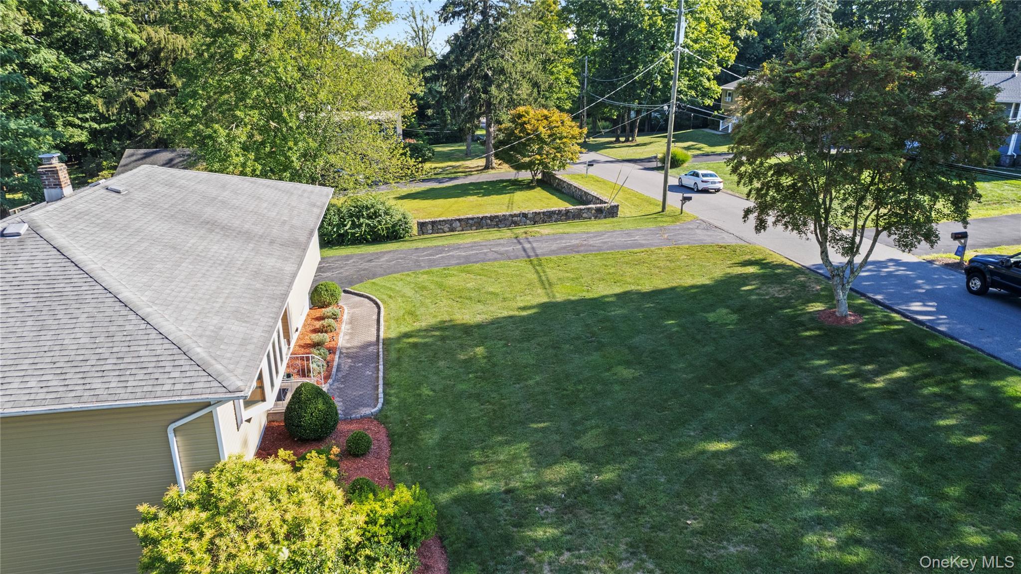 Yorktown Heights, New York, 10598, United States, 3 Bedrooms Bedrooms, ,2 BathroomsBathrooms,Residential,For Sale,1940406