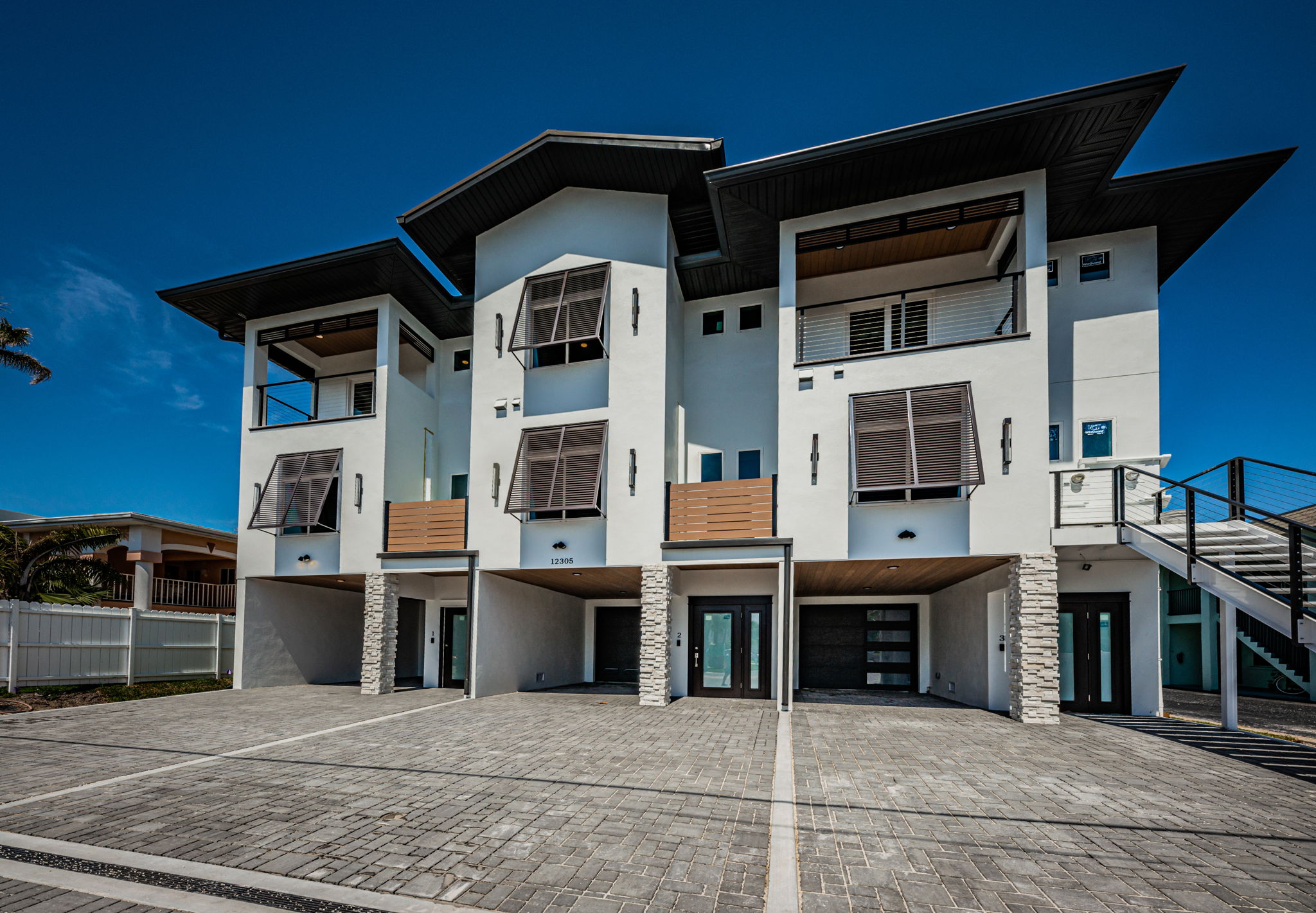 Treasure Island, Florida, 33706, United States, 4 Bedrooms Bedrooms, ,3 BathroomsBathrooms,Residential,For Sale,1978283