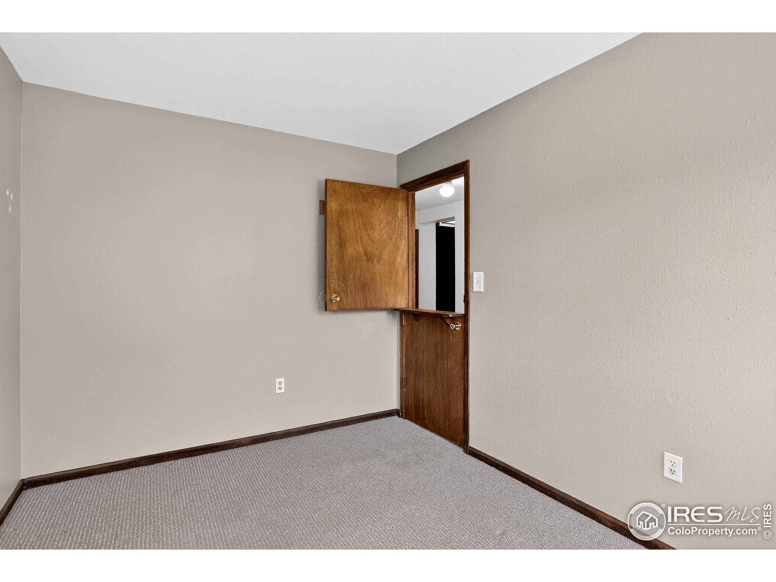 Jamestown, Colorado, 80455, United States, 3 Bedrooms Bedrooms, ,1 BathroomBathrooms,Residential,For Sale,1866377