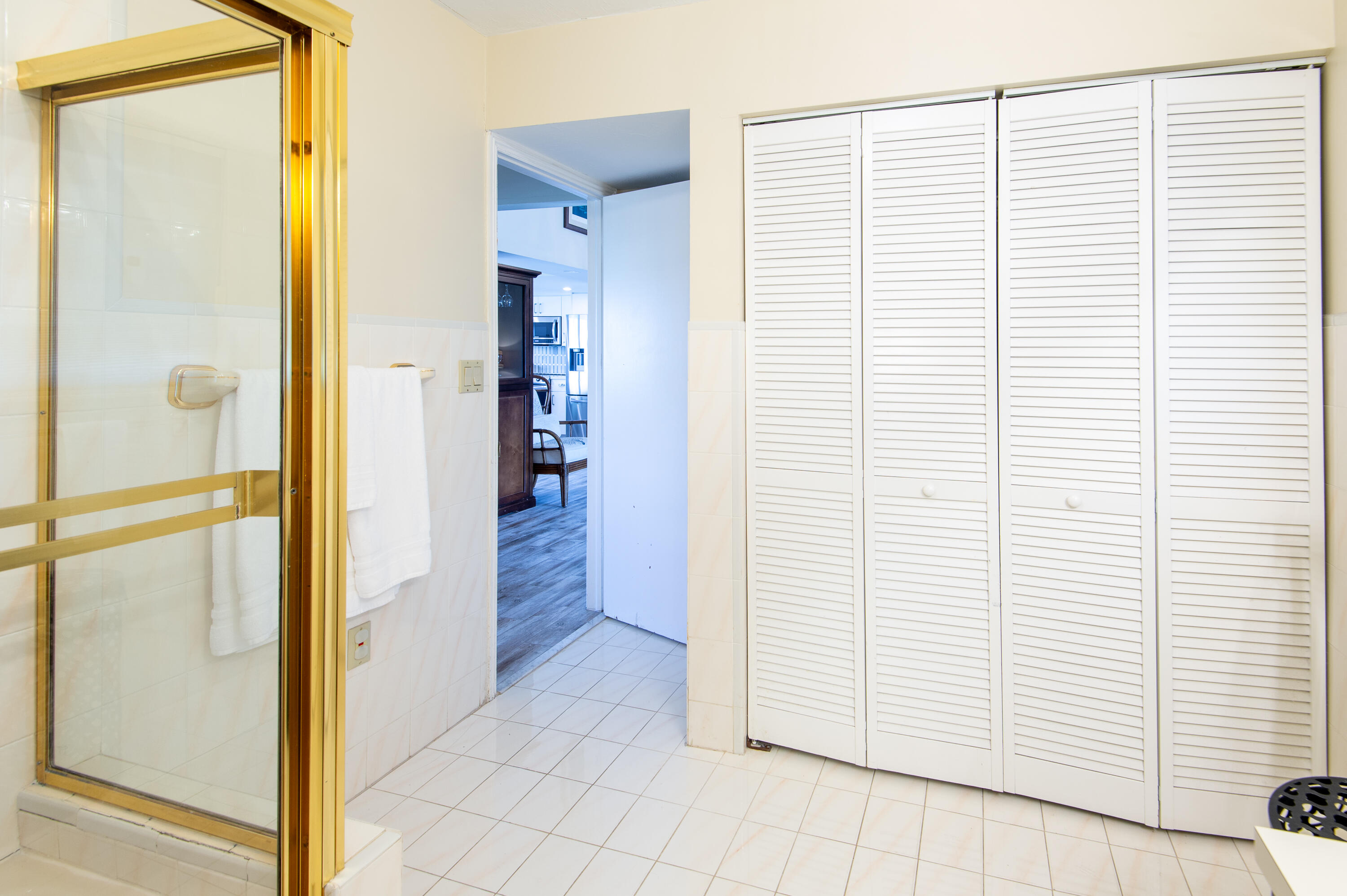 117 Bruce Court, Marathon, Florida, 33050, United States, 2 Bedrooms Bedrooms, ,2 BathroomsBathrooms,Residential,For Sale,117 Bruce Court,1673545