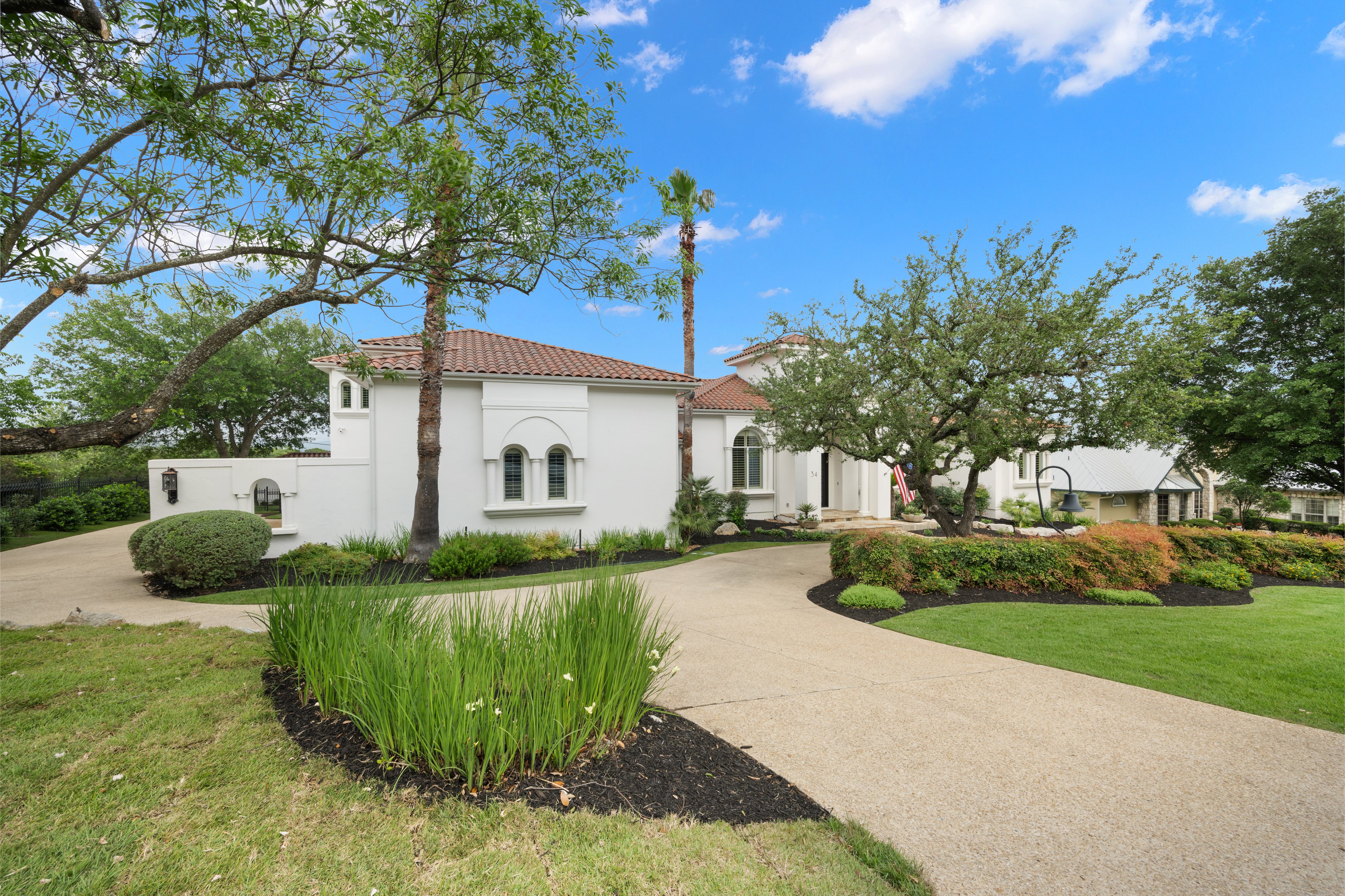  Elevated Dominion Living in Vineyard Estates - 物件實景