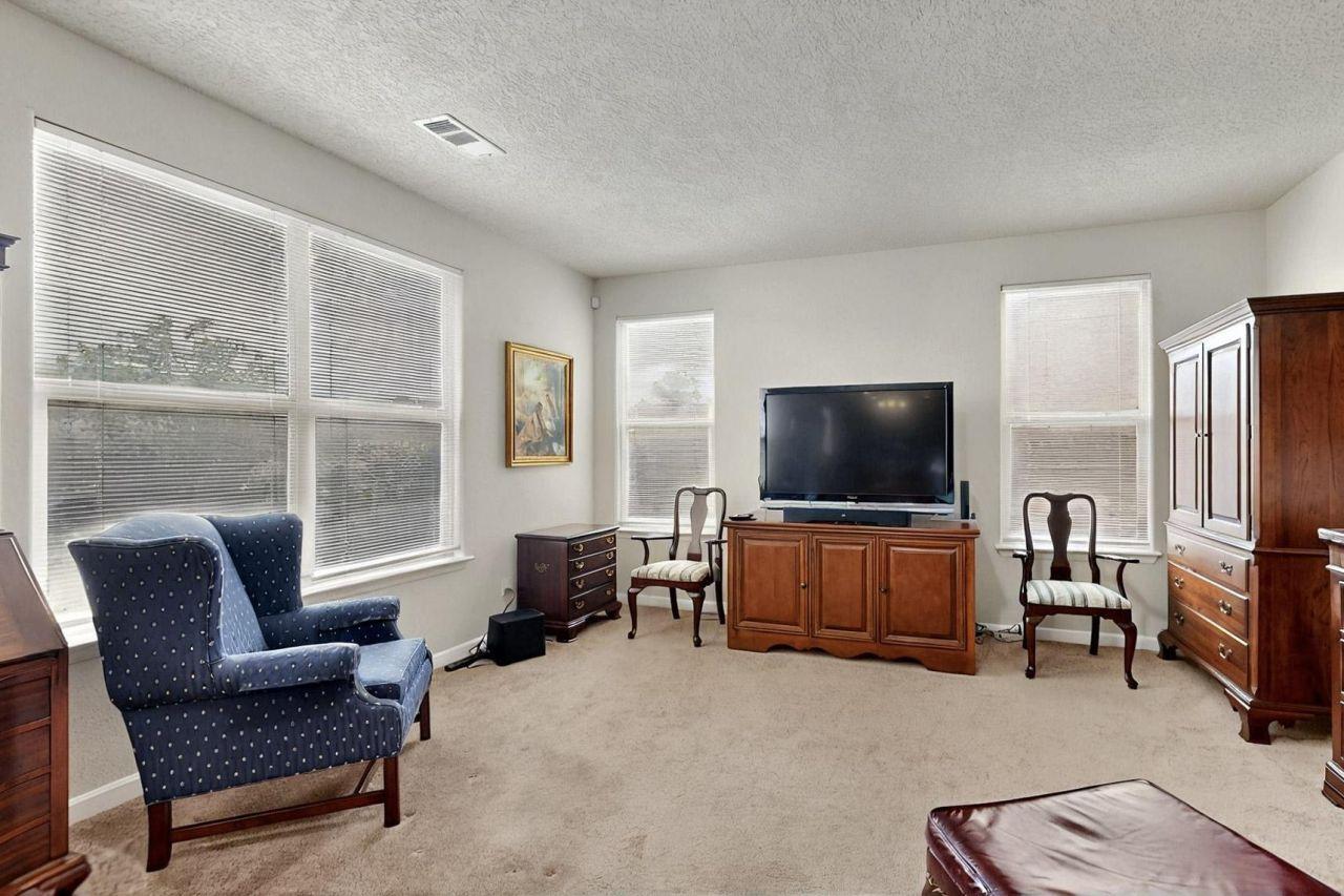 Rio Rancho, New Mexico, 87124, United States, 4 Bedrooms Bedrooms, ,3 BathroomsBathrooms,Residential,For Sale,1804935
