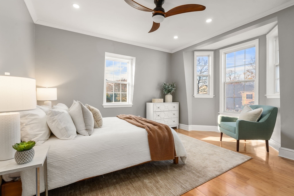 Newton, Massachusetts, 02460, United States, 8 Bedrooms Bedrooms, ,10 BathroomsBathrooms,Residential,For Sale,1993263